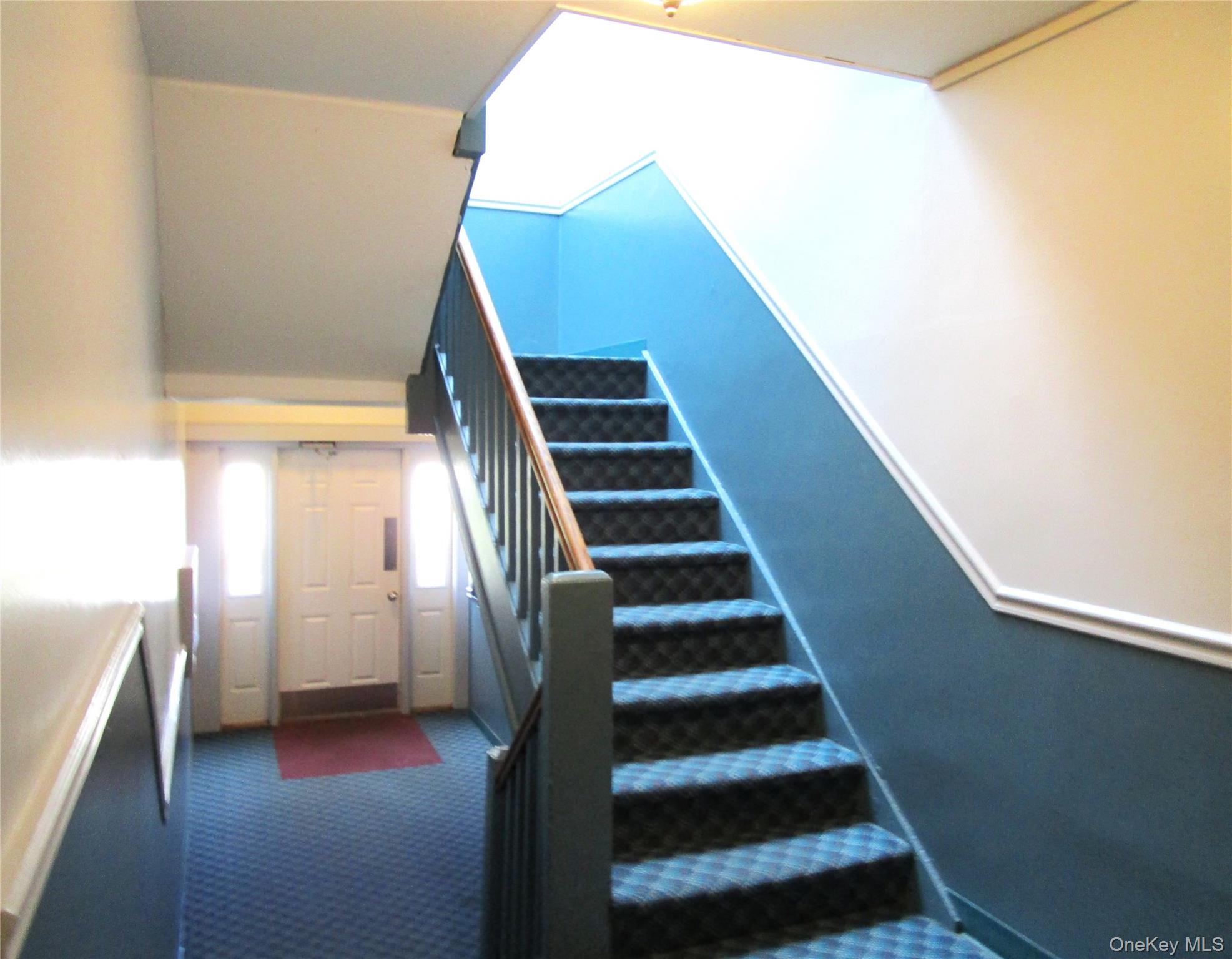 #3 photo, 324 Post Avenue, Westbury , NY 11590