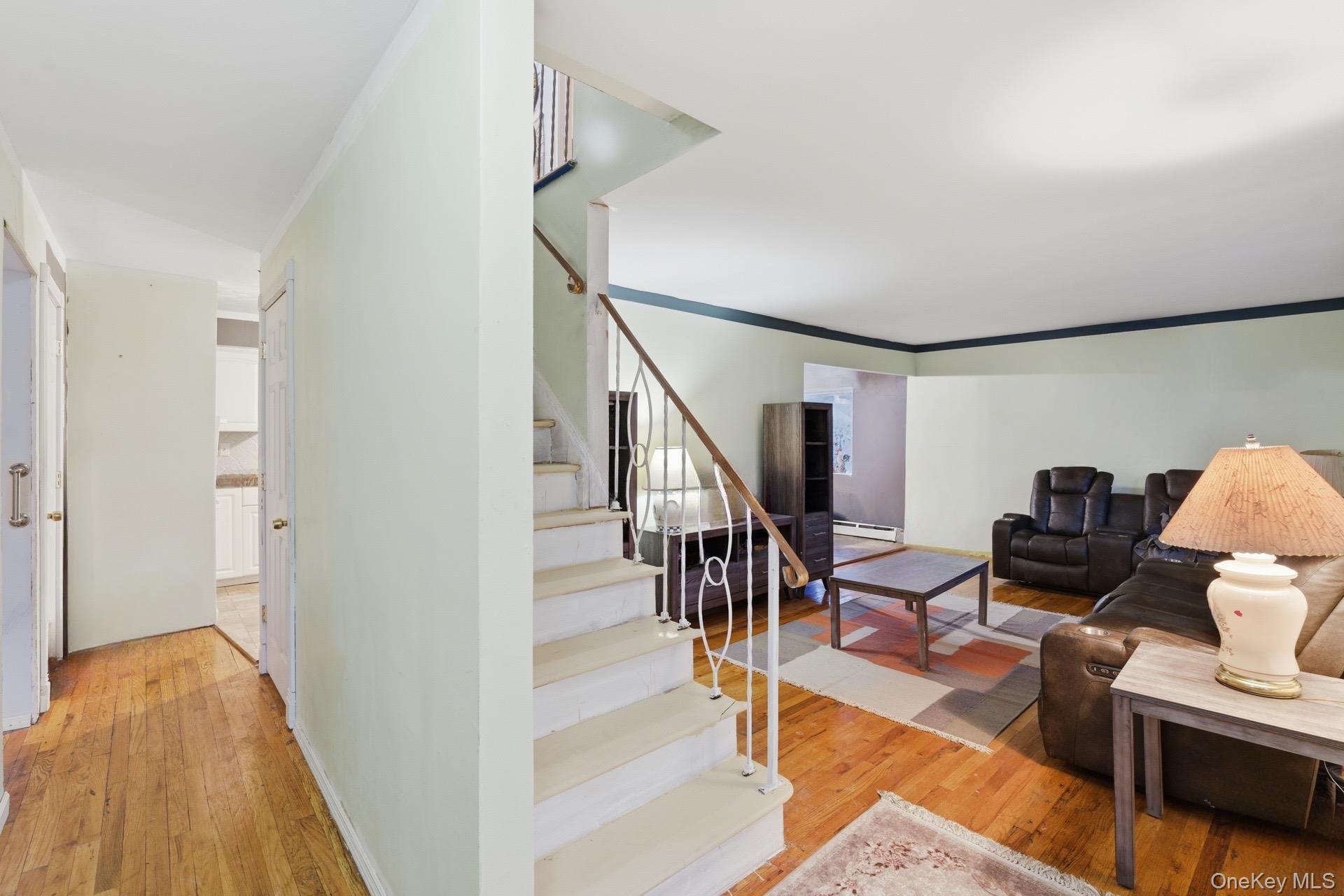 #3 photo, 11 Val Court, سوفولك Holbrook , NY 11741