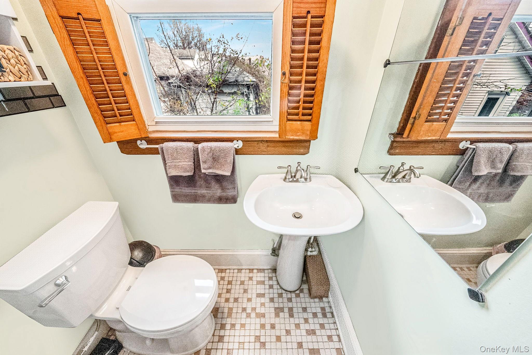 #12 photo, 17 cliffside Avenue, Staten Island , NY 10304