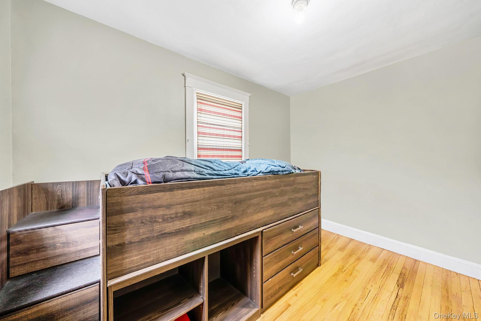 #17 photo, 17 cliffside Avenue, Staten Island , NY 10304