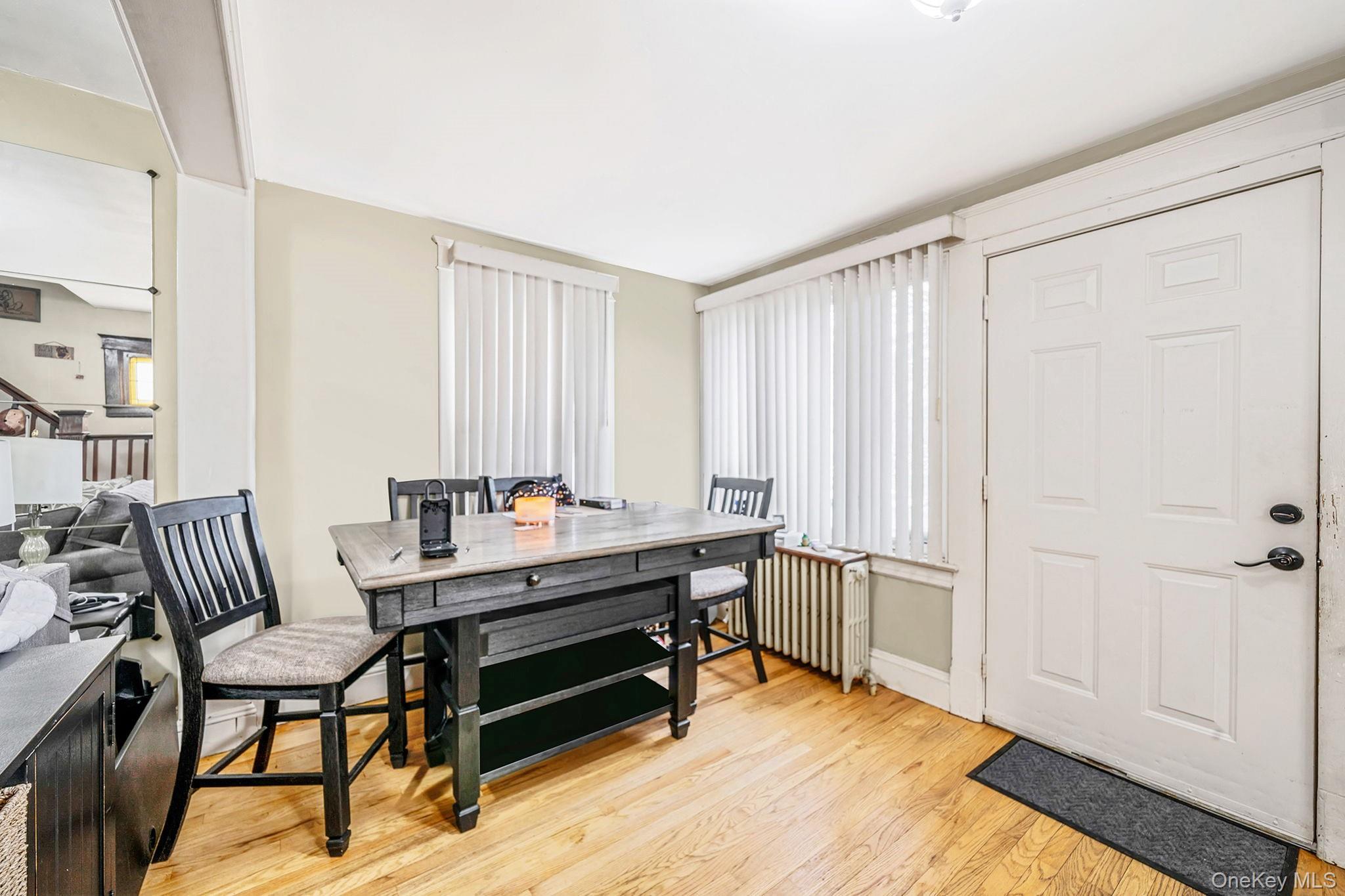 #20 photo, 17 cliffside Avenue, Staten Island , NY 10304