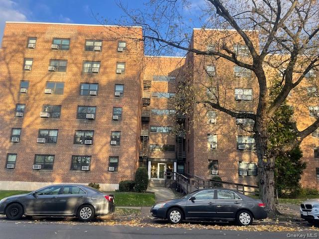 #1 photo, 73-45 210 Street, Oakland Gardens , NY 11364