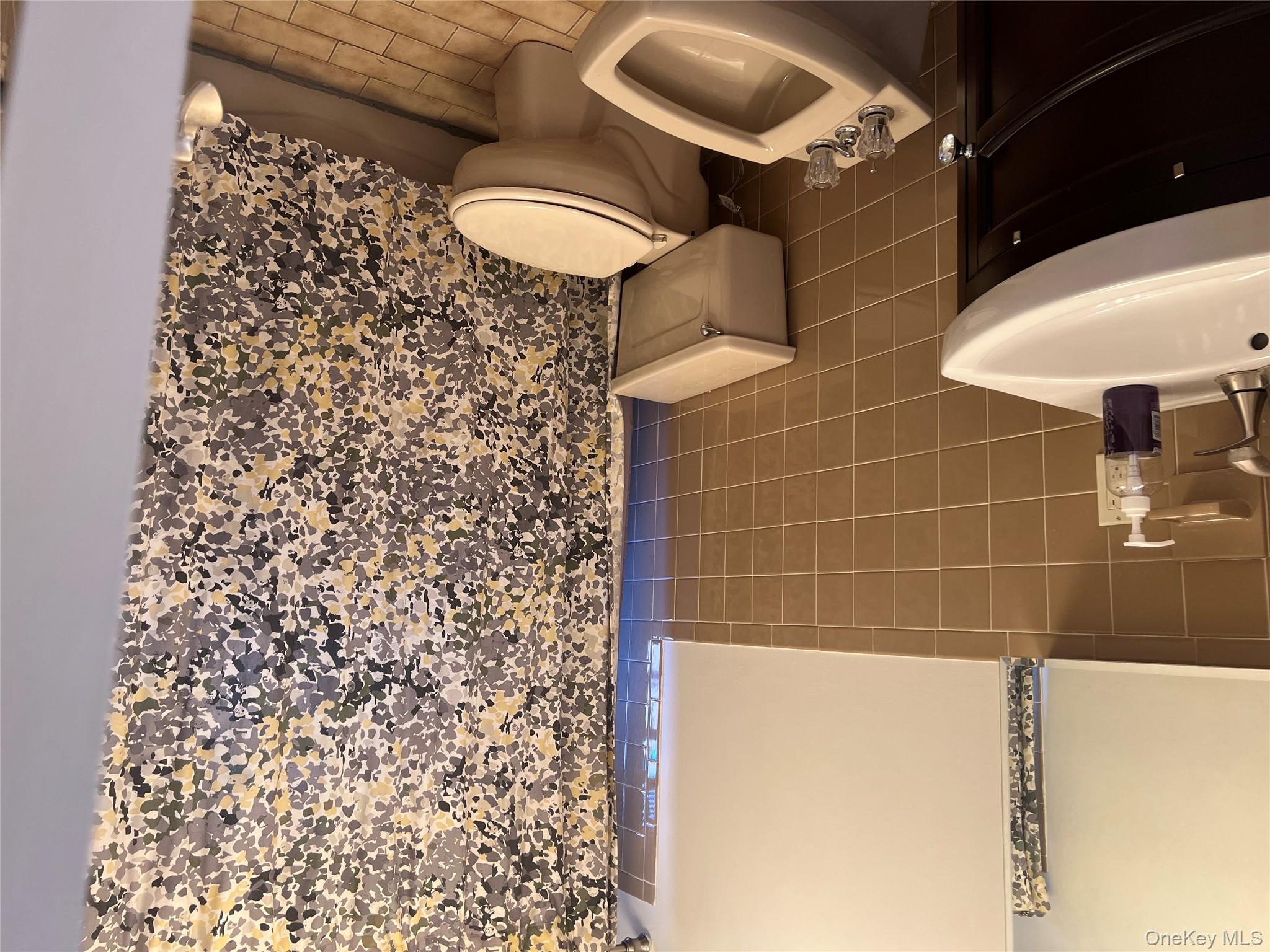 #12 photo, 69 Veltri Lane, Yonkers , NY 10704