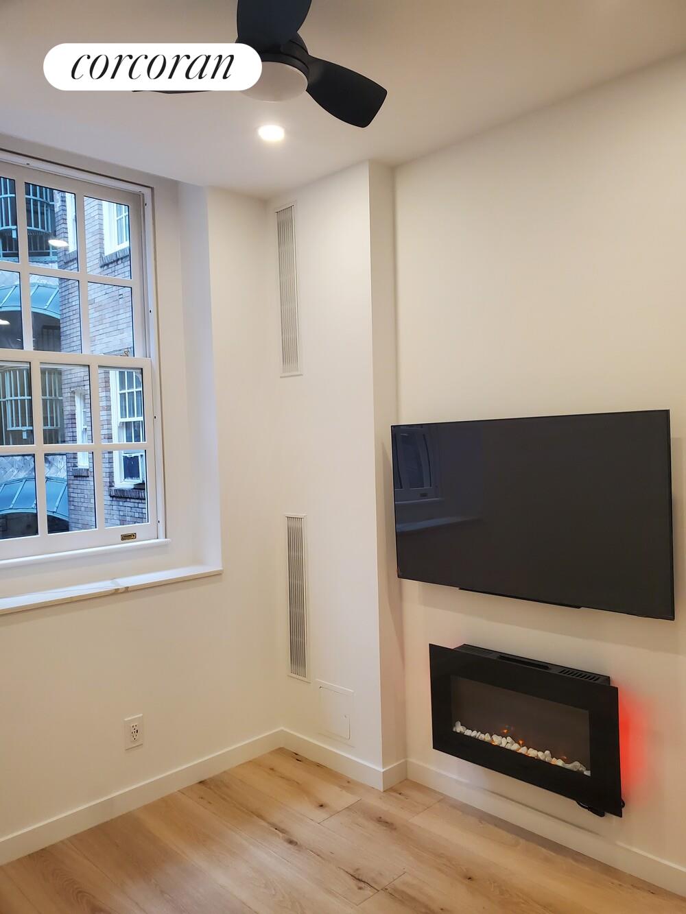 #3 photo, New York City, Lenox Hill , NY 10075