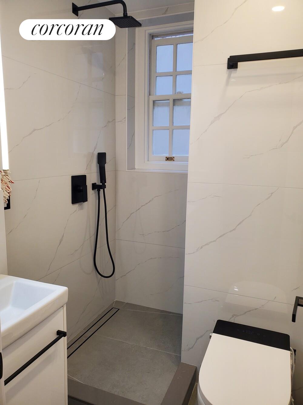 #4 photo, New York City, Lenox Hill , NY 10075