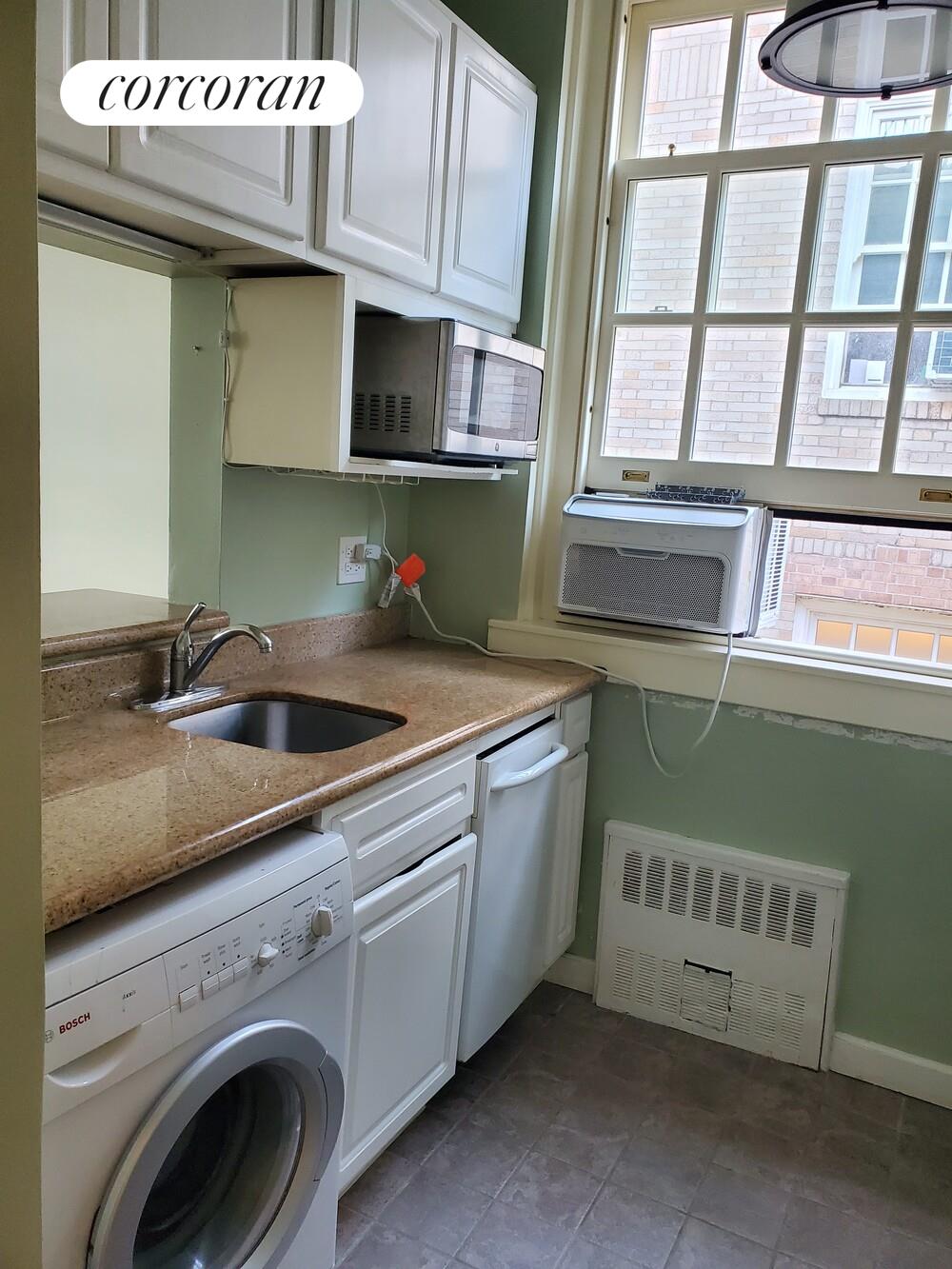 #7 photo, New York City, Lenox Hill , NY 10021