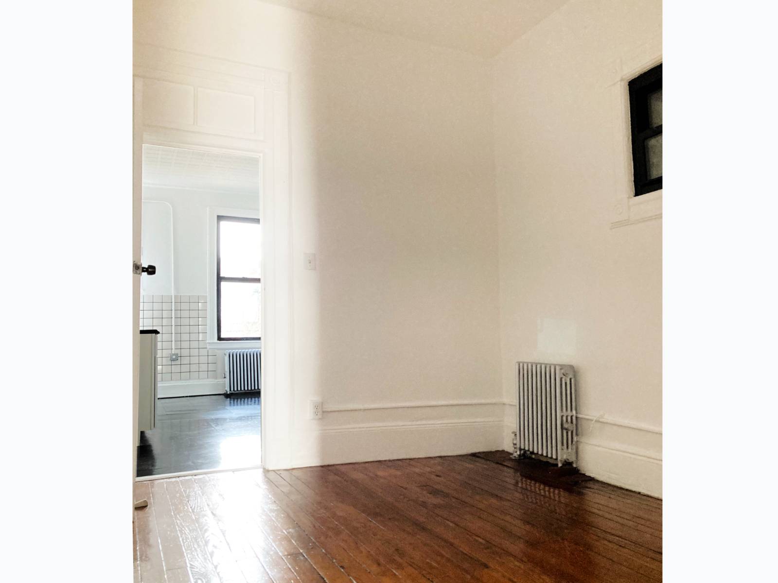 #3 photo, 604 Manhattan Avenue, #4, Greenpoint , NY 11222