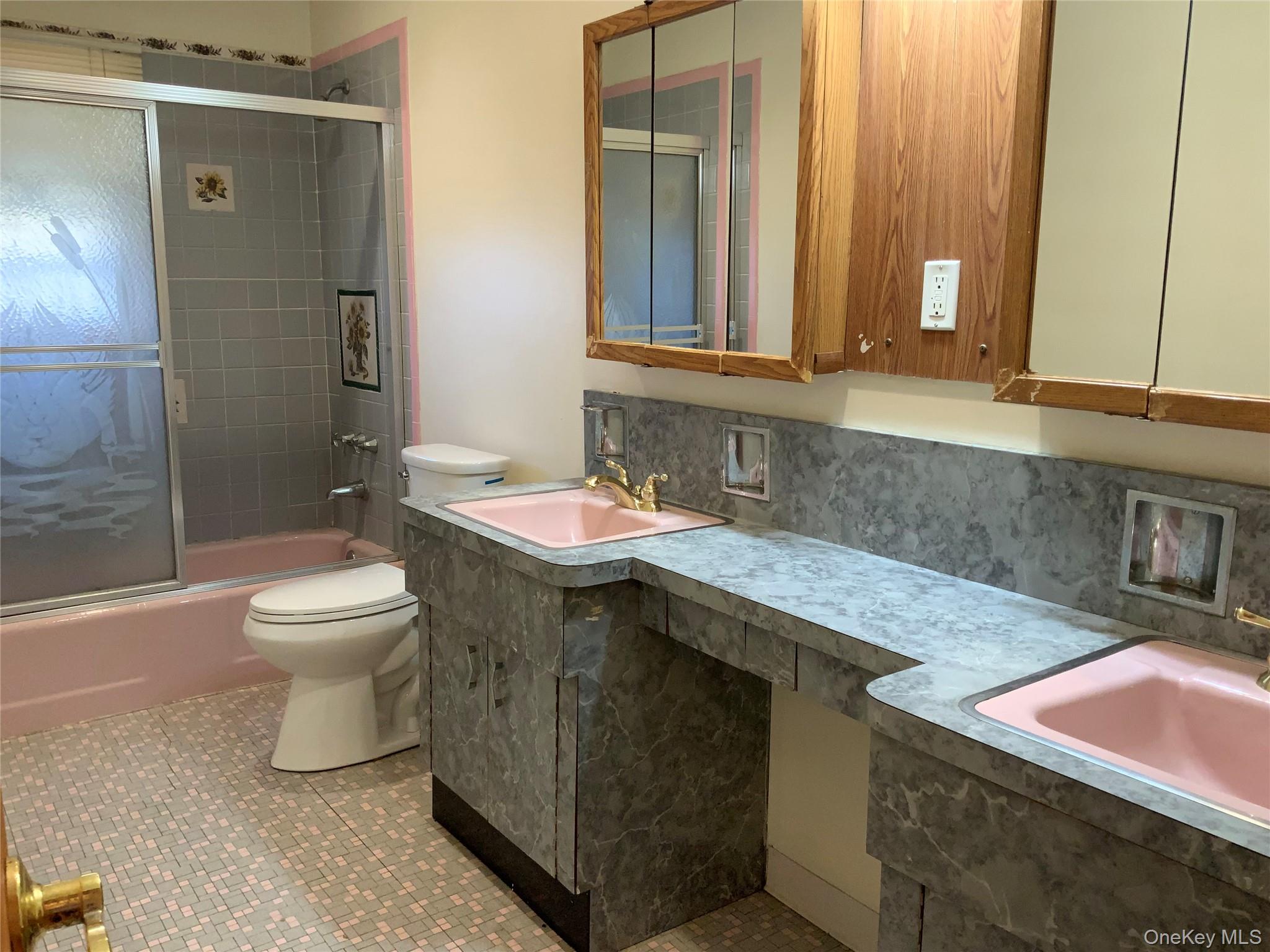 #9 photo, 20 Gildare Drive, East Northport , NY 11731