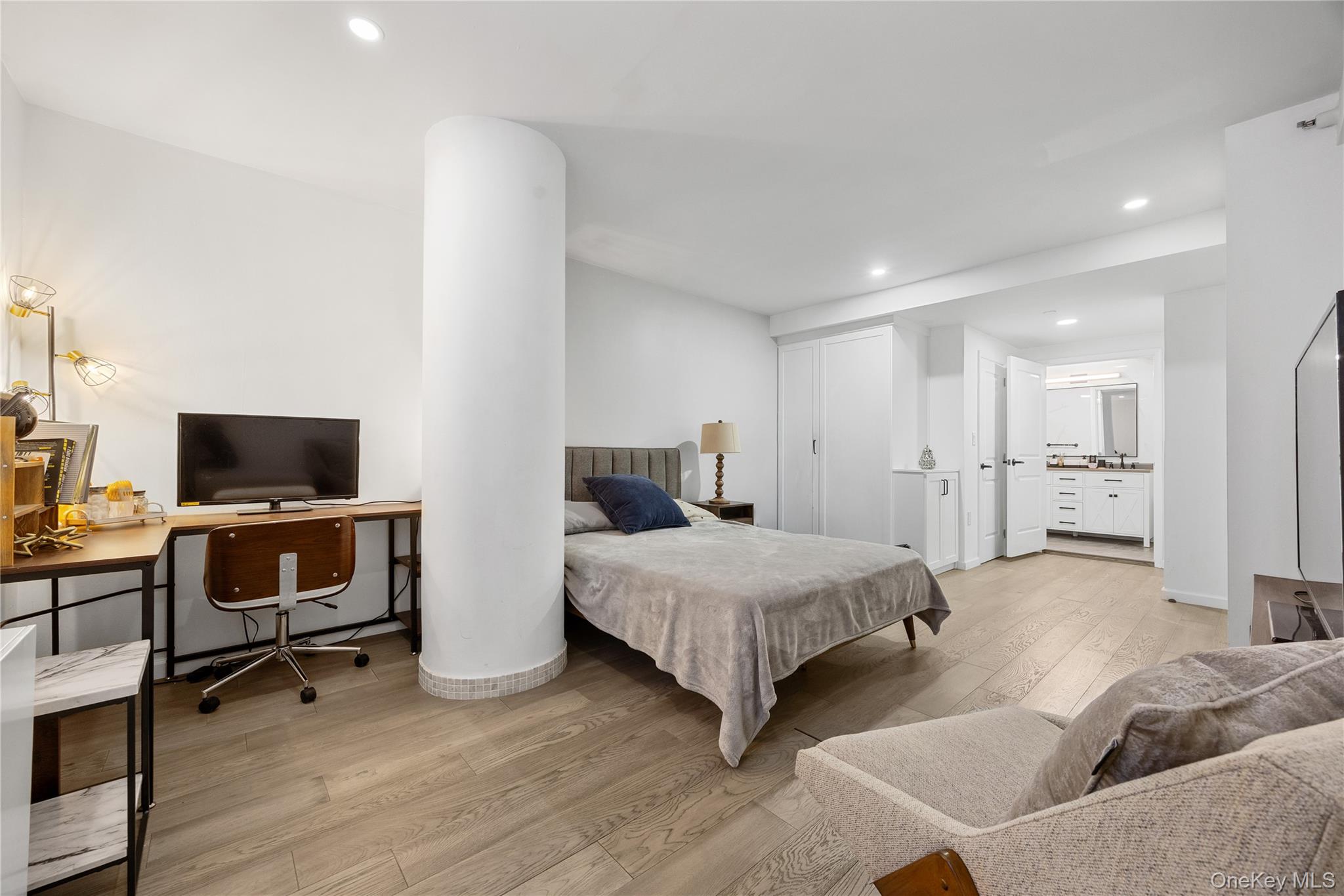 #15 photo, 13338 Sanford Avenue, Flushing , NY 11355