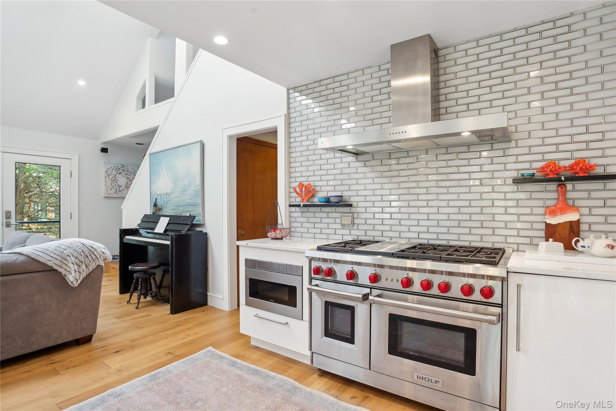 #15 photo, 425 Cedar Point Drive, Southold , NY 11971