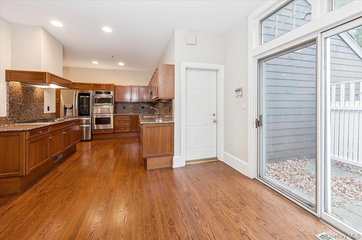 #13 photo, 10 Old Jackson Avenue, Hastings-on-Hudson , NY 10706