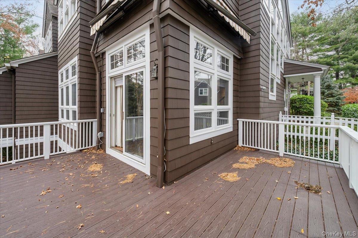 #7 photo, 10 Old Jackson Avenue, Hastings-on-Hudson , NY 10706