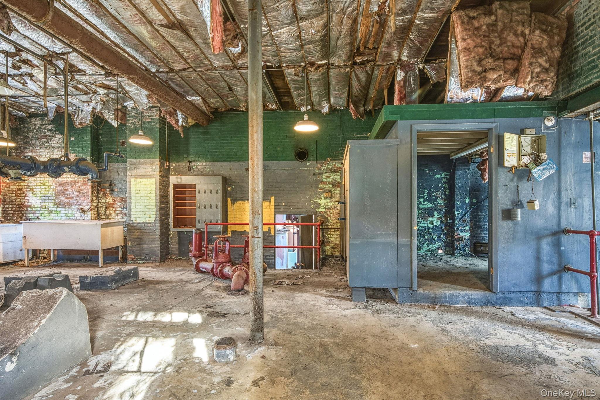 #15 photo, 37 E Market Street, Hyde Park , NY 12538