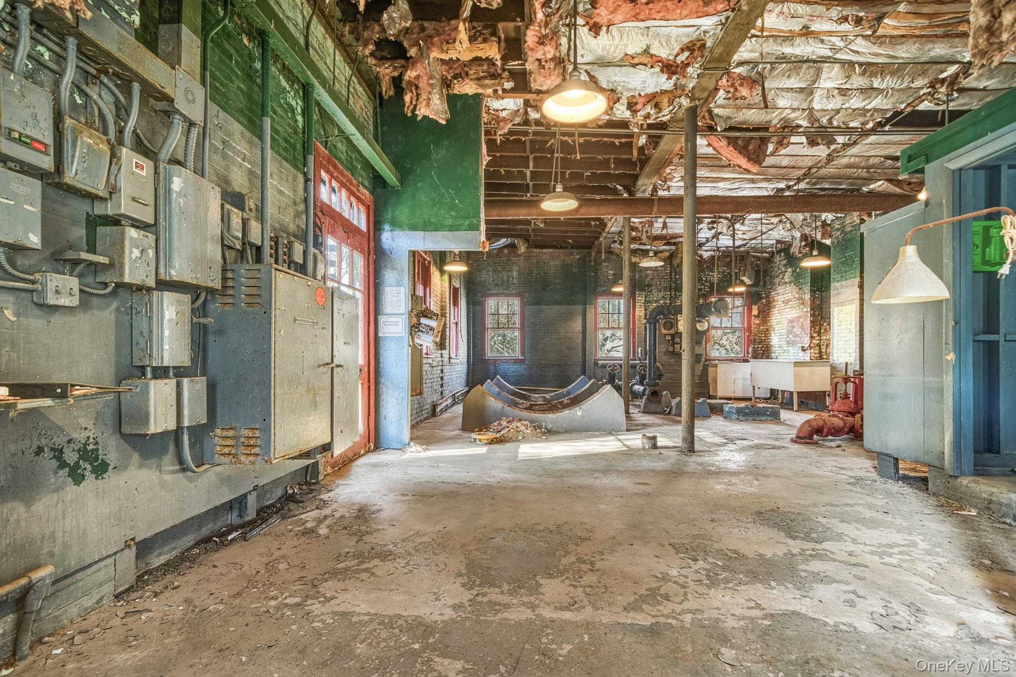 #19 photo, 37 E Market Street, Hyde Park , NY 12538