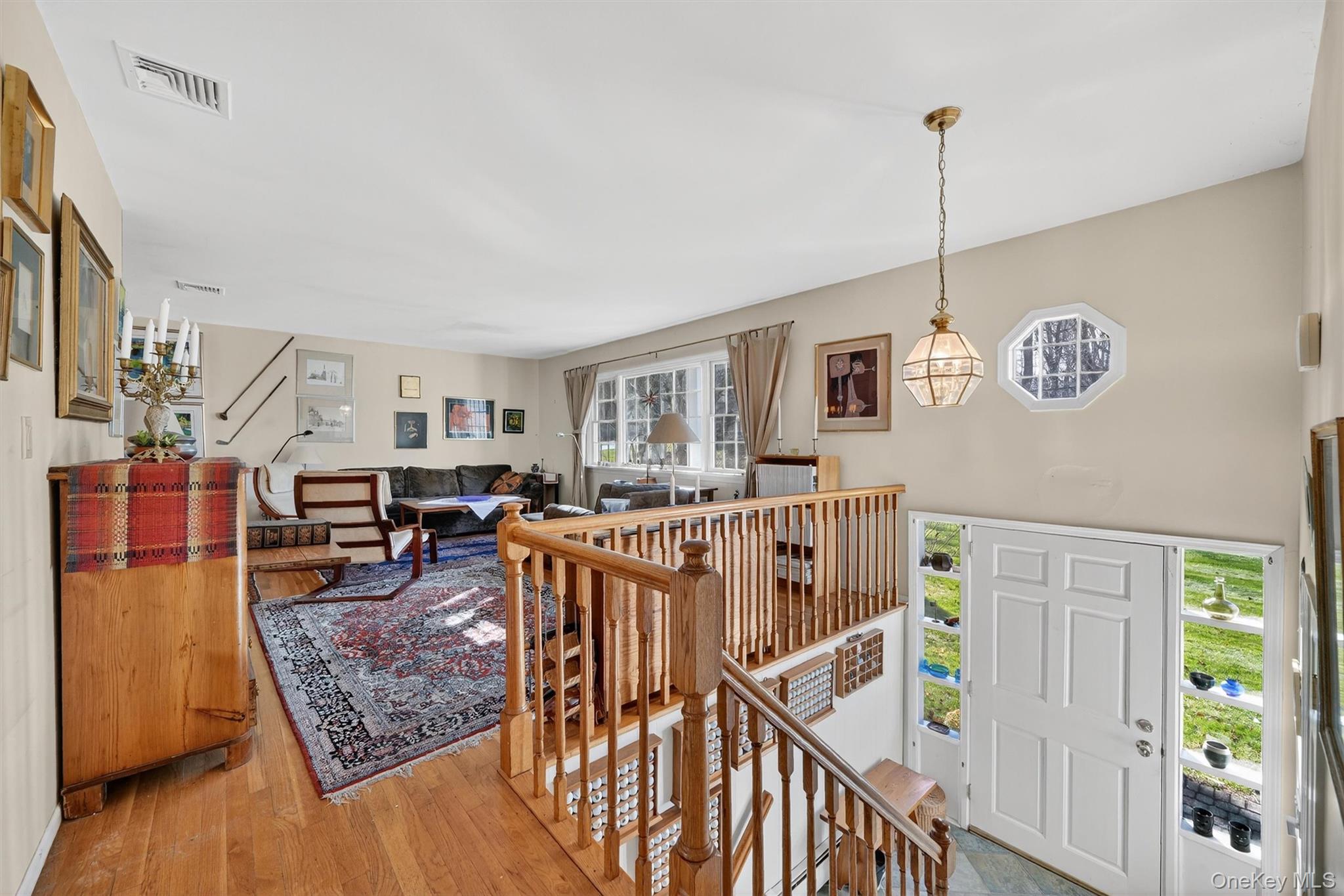 #8 photo, 38 E Mayer Drive, Suffern , NY 10901