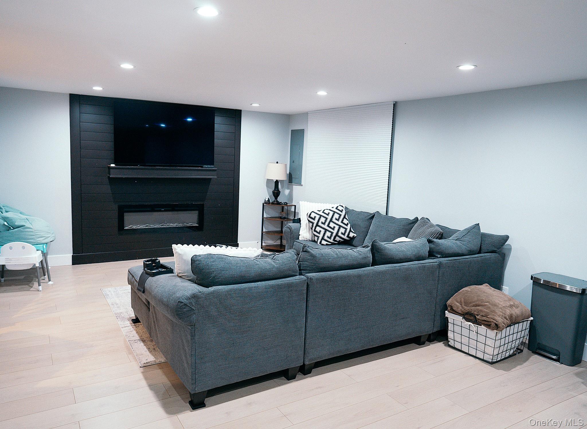 #16 photo, 19 Rose Lane, Wappingers Falls , NY 12590