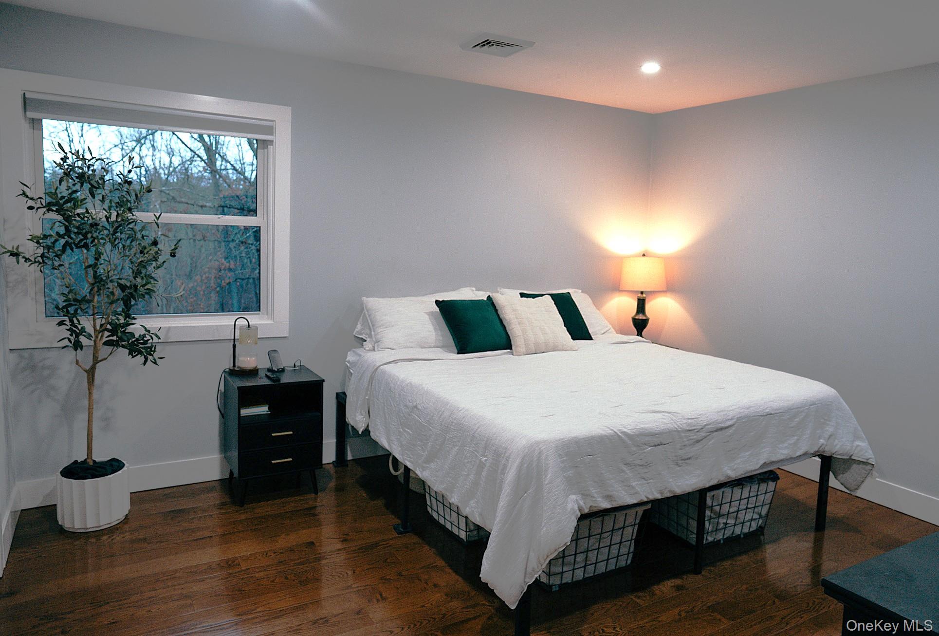 #8 photo, 19 Rose Lane, Wappingers Falls , NY 12590