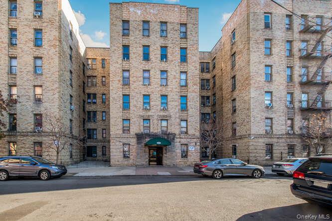 #2 photo, 3230 Cruger Avenue, برونكس Bronx , NY 10467