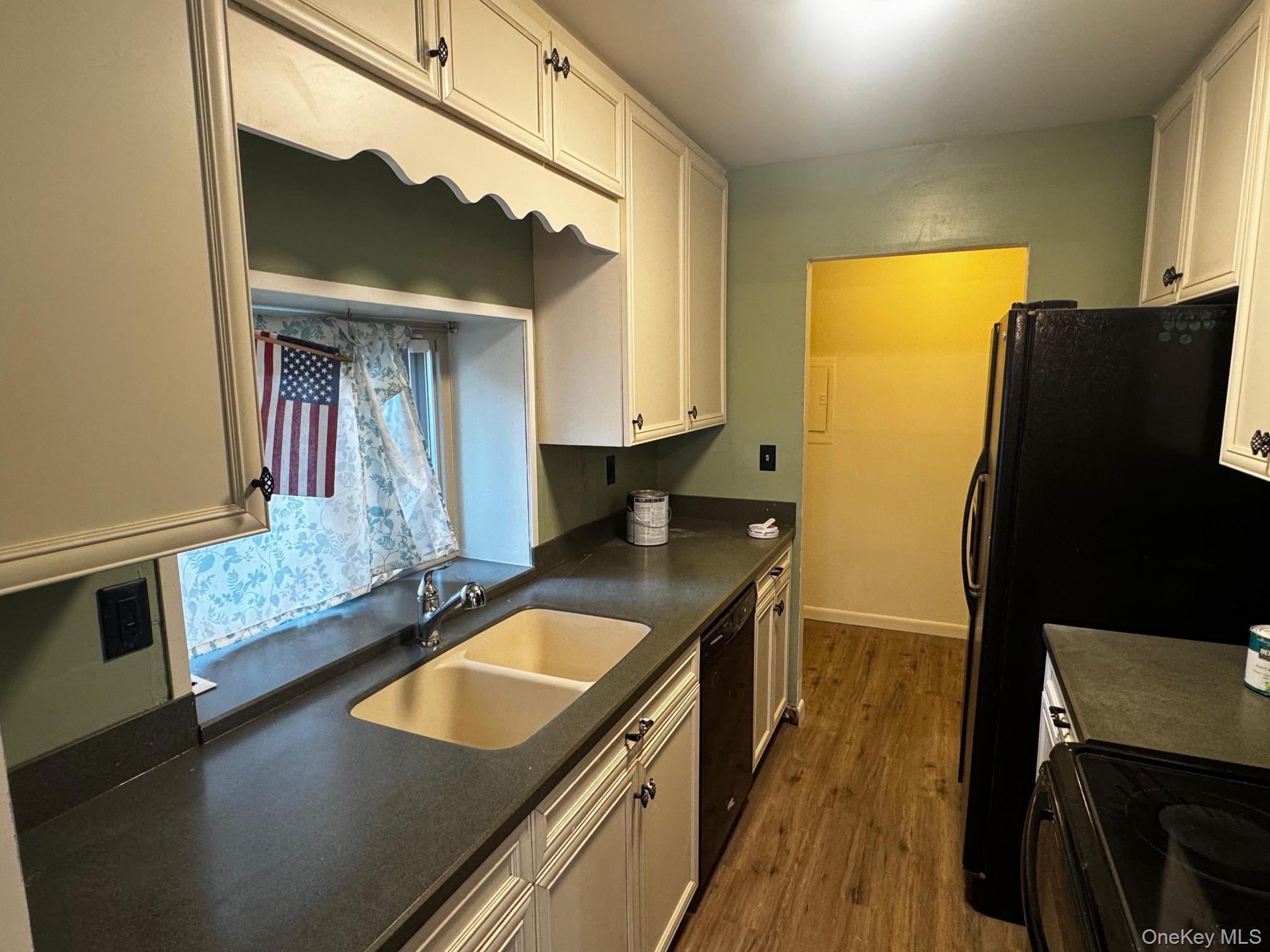 #8 photo, 129 Sterling Street, Beacon , NY 12508