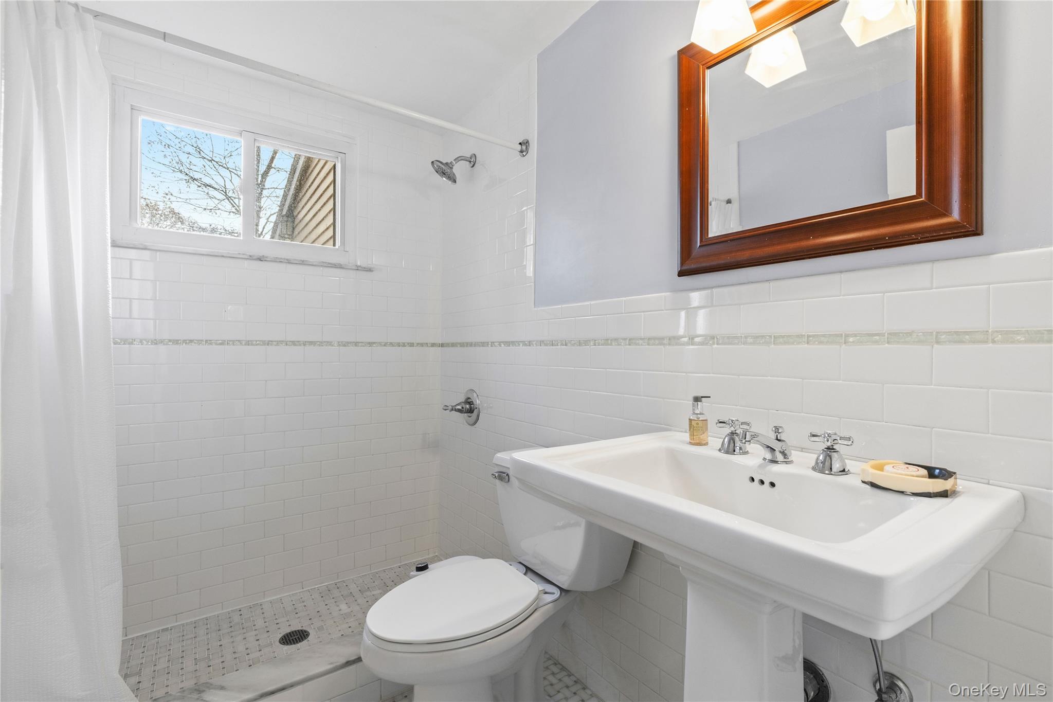 #8 photo, 29 Avondale Road, Harrison , NY 10528