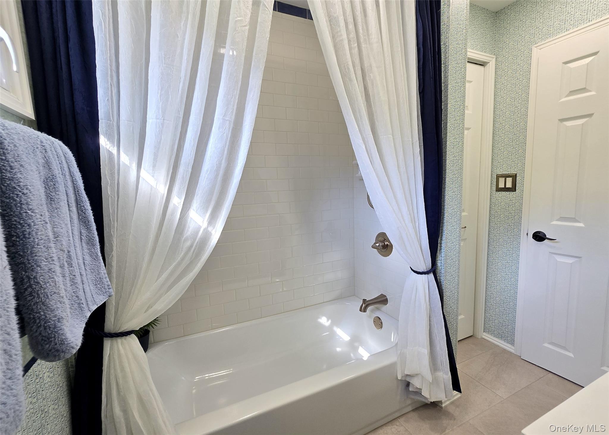 #10 photo, 119 Noel Drive, Centereach , NY 11720