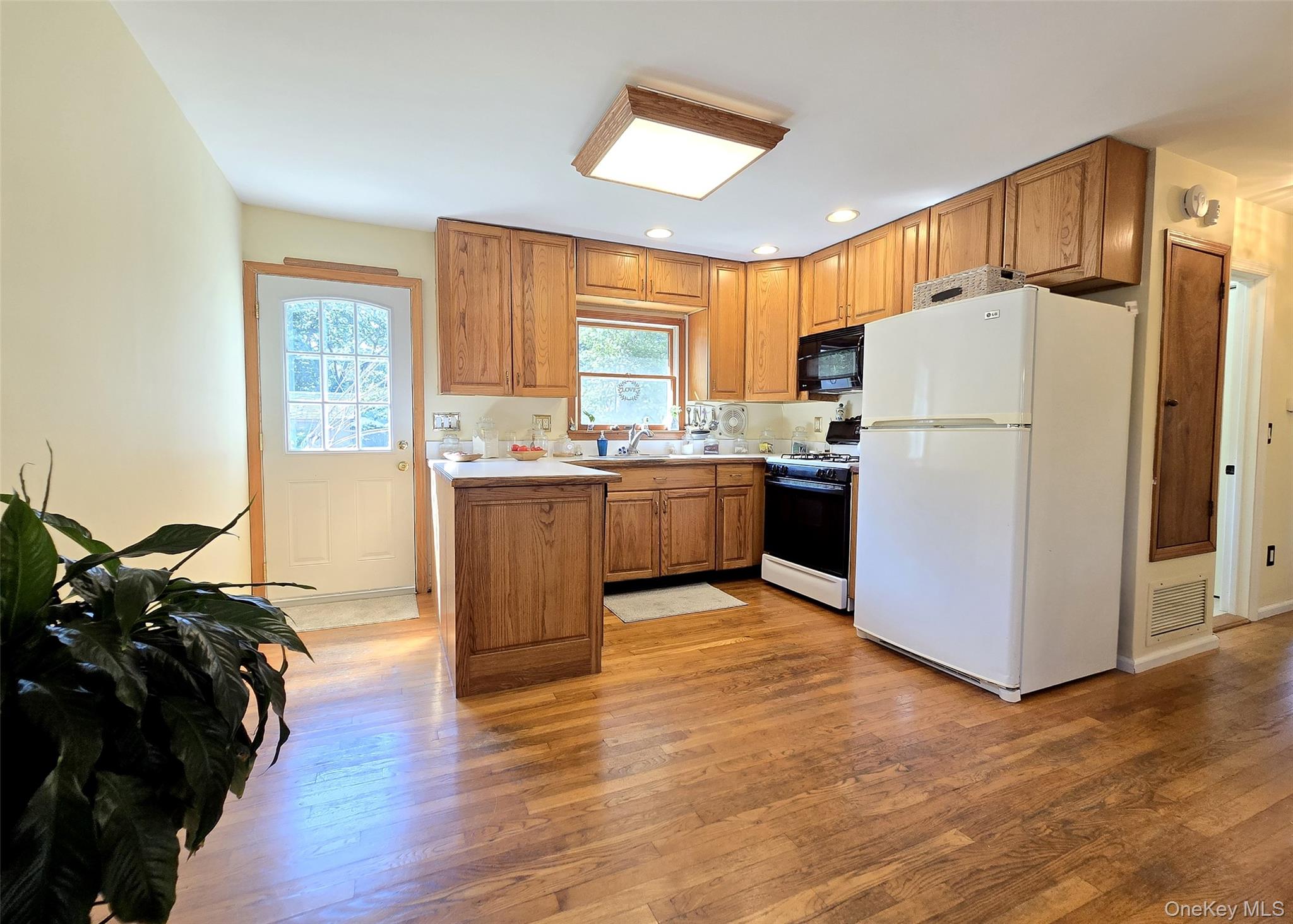 #7 photo, 119 Noel Drive, Centereach , NY 11720