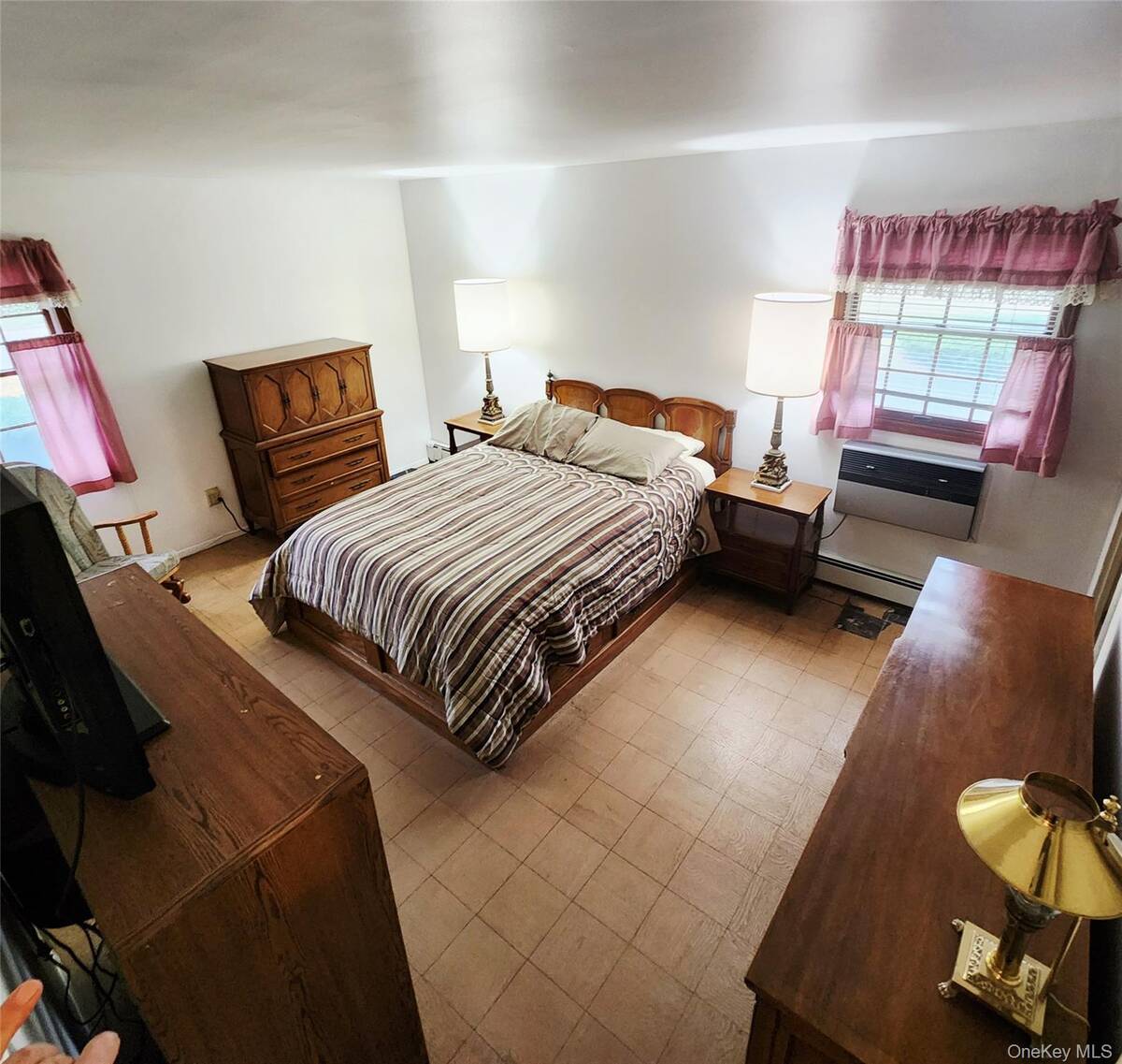 #7 photo, 28 Hargrove Drive, Stony Brook , NY 11790