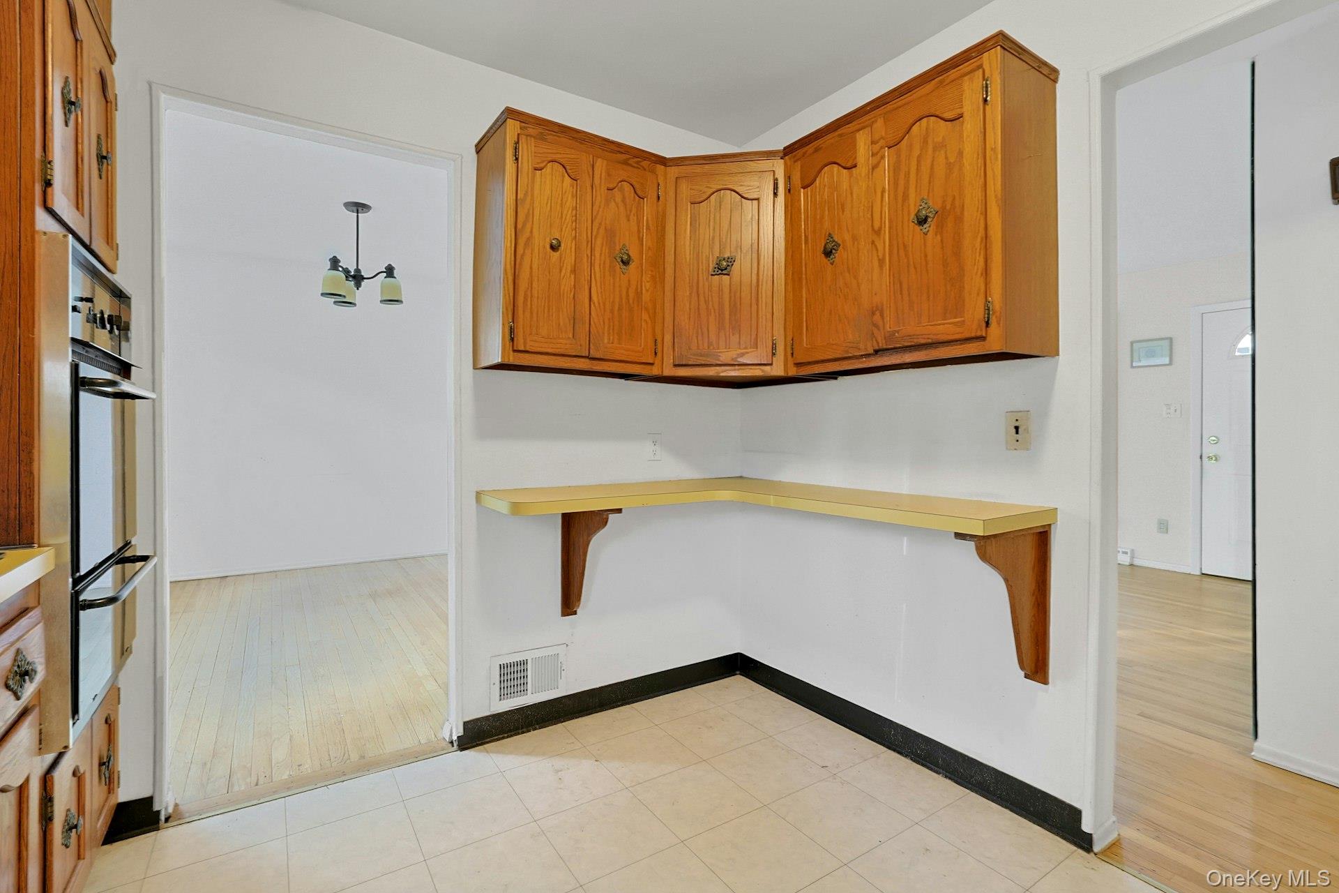 #12 photo, 15 Kenwood Lane, New City , NY 10956