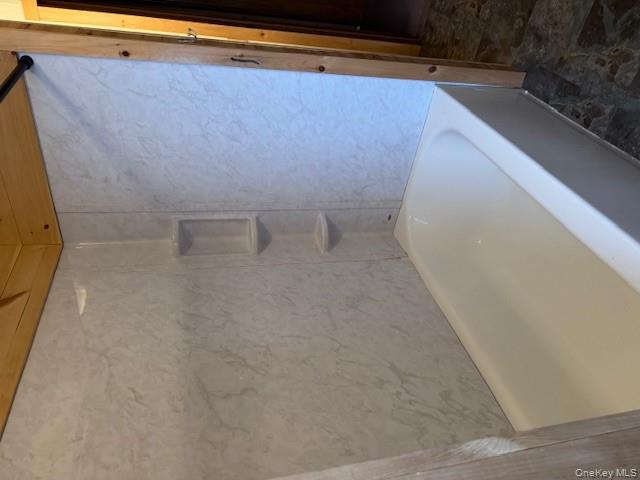 #13 photo, 54 Ponderosa RD, Bloomingburg , NY 12721