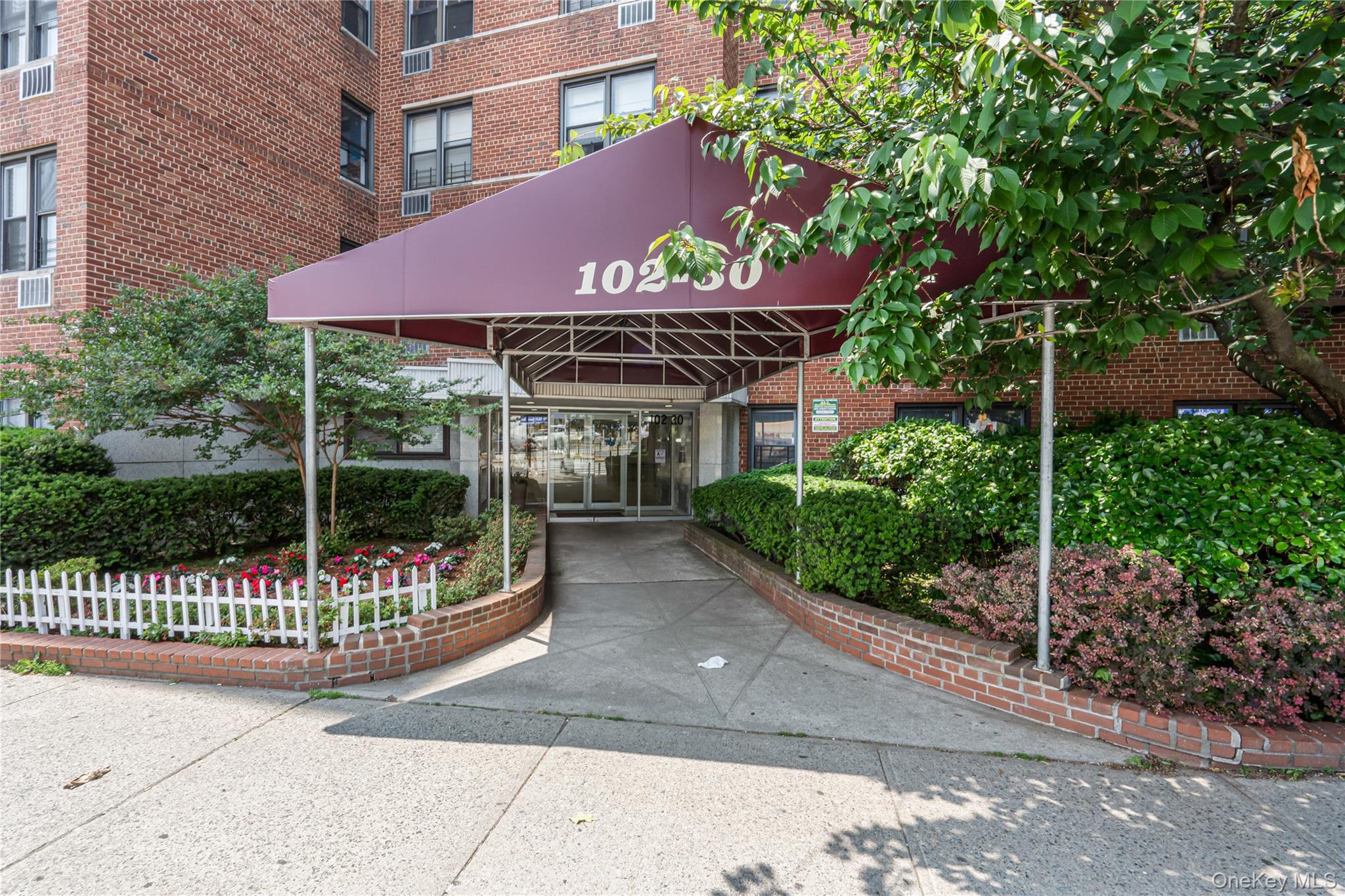 #13 photo, 102-30 Queens Boulevard, Forest Hills , NY 11375