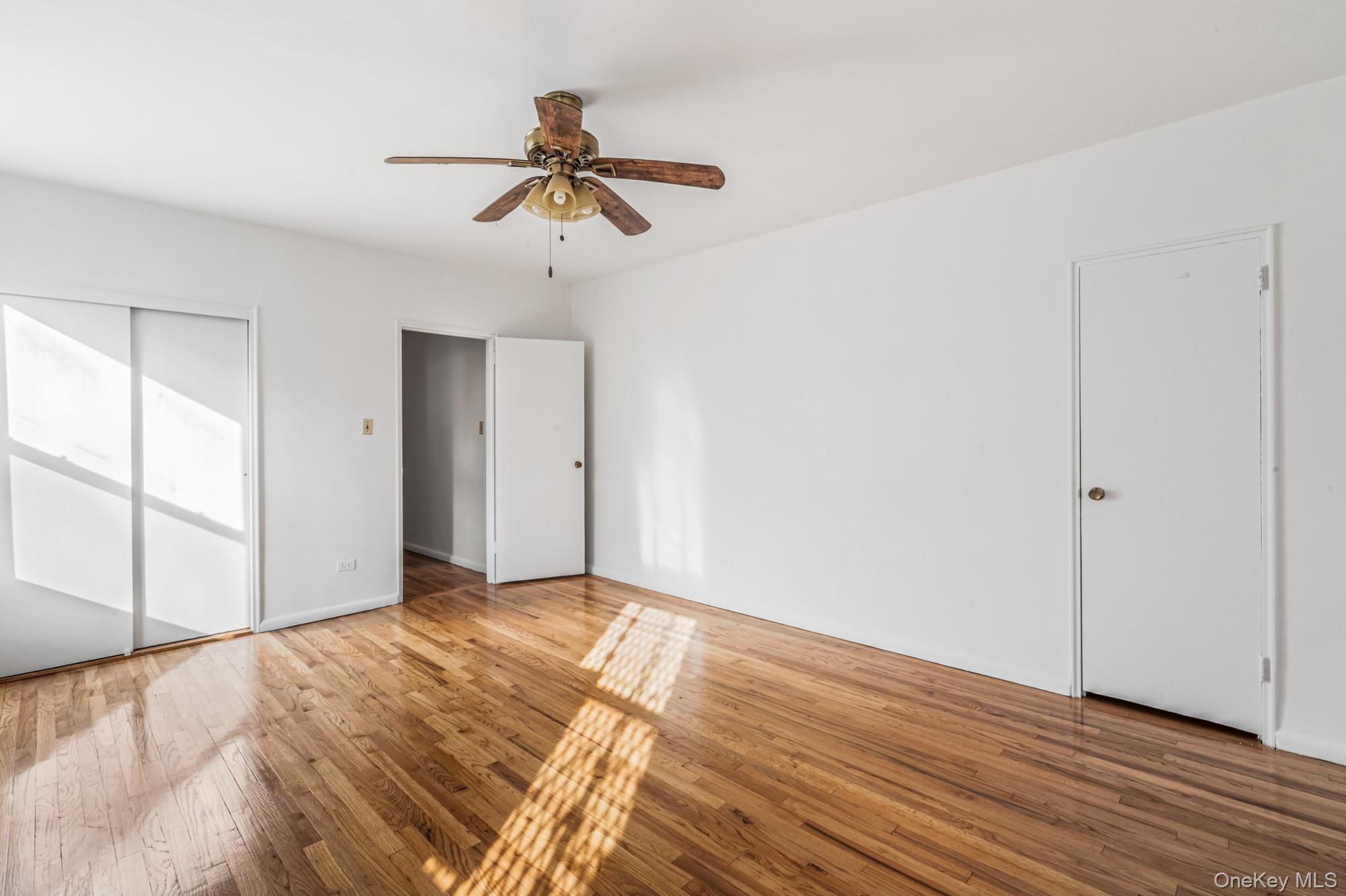 #5 photo, 102-30 Queens Boulevard, Forest Hills , NY 11375