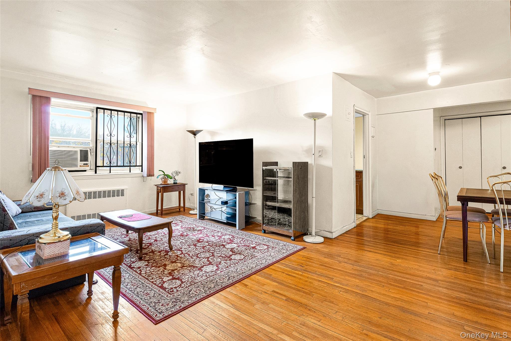 #10 photo, 73-44 Austin Street, Forest Hills , NY 11375