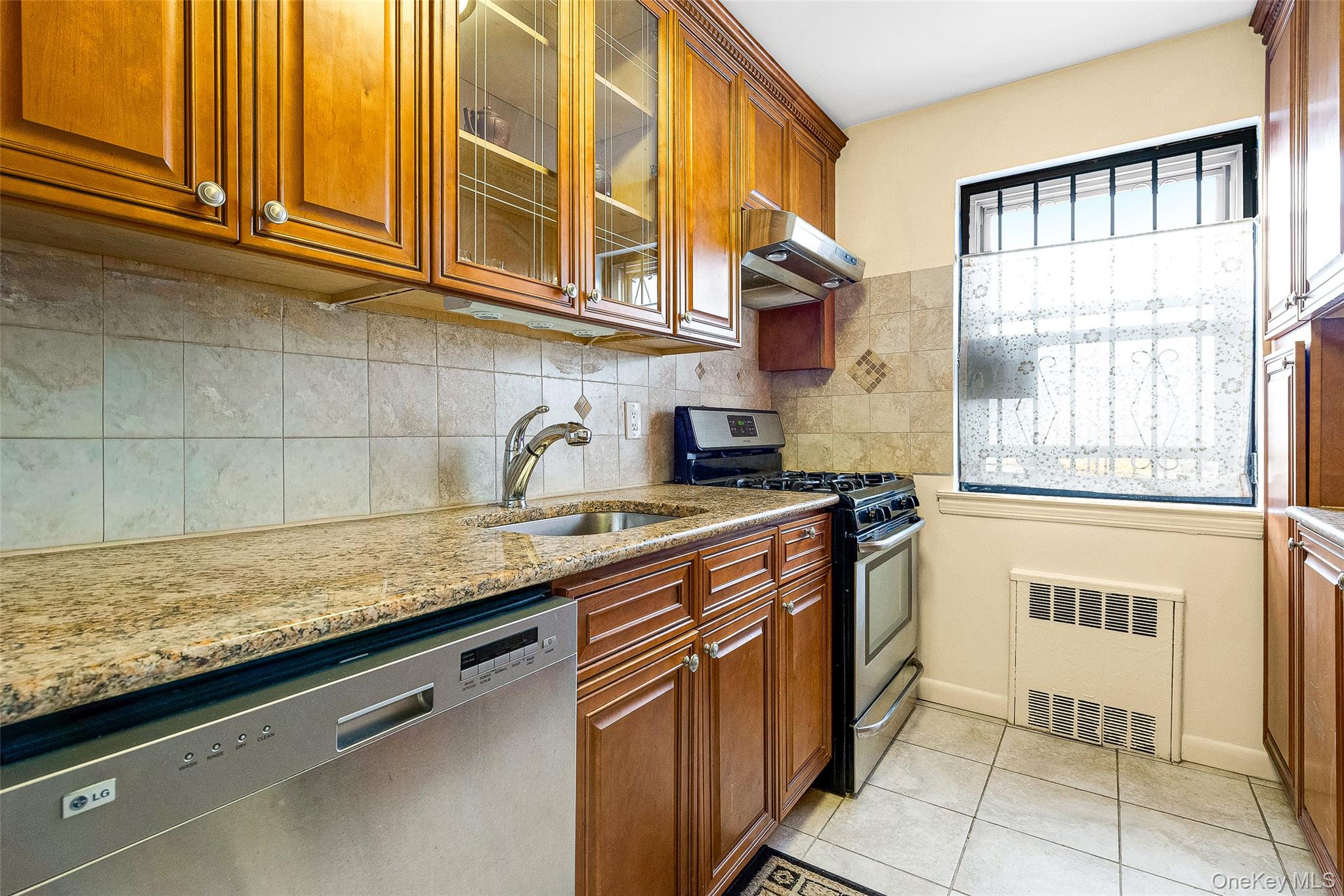 #7 photo, 73-44 Austin Street, Forest Hills , NY 11375