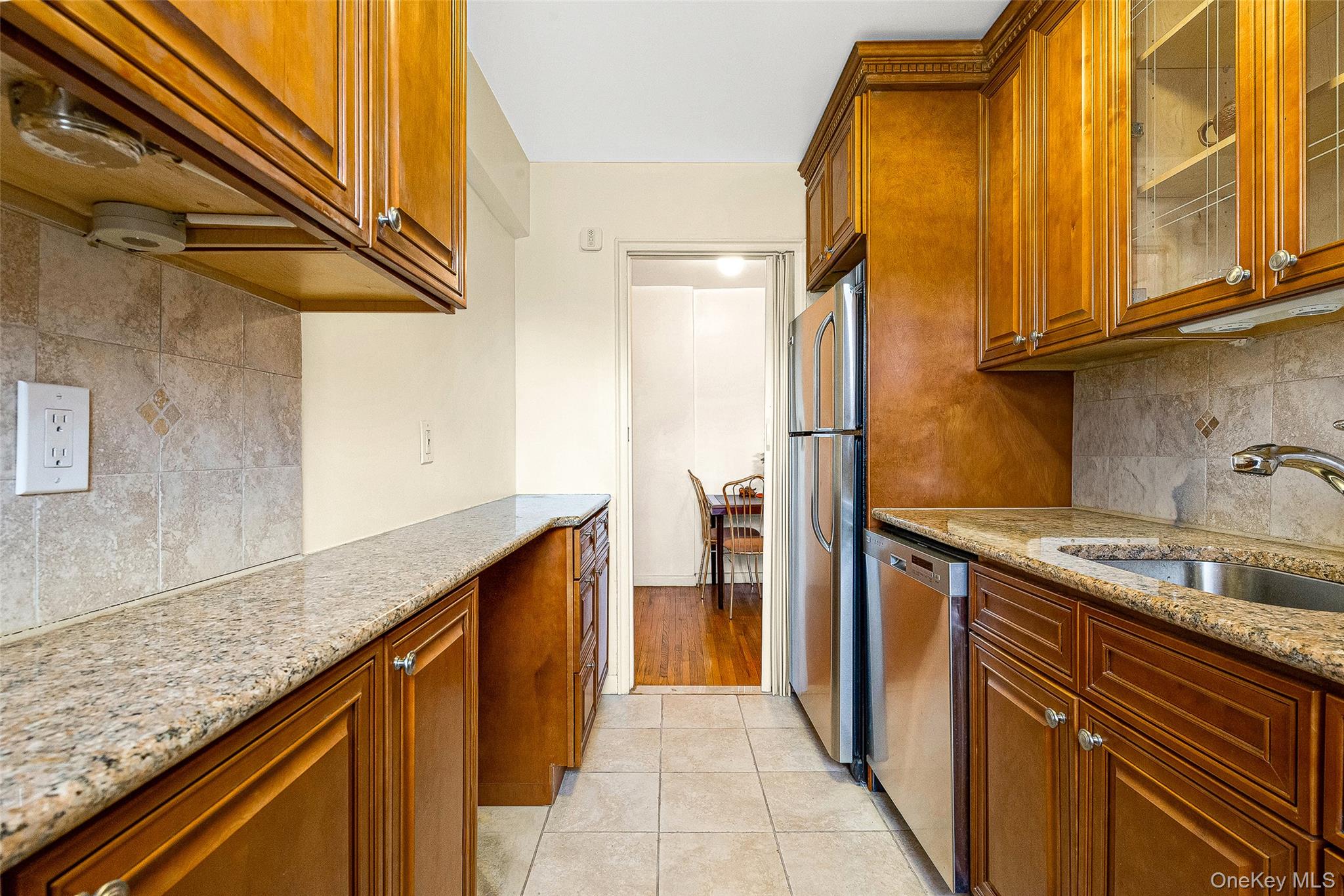 #8 photo, 73-44 Austin Street, Forest Hills , NY 11375