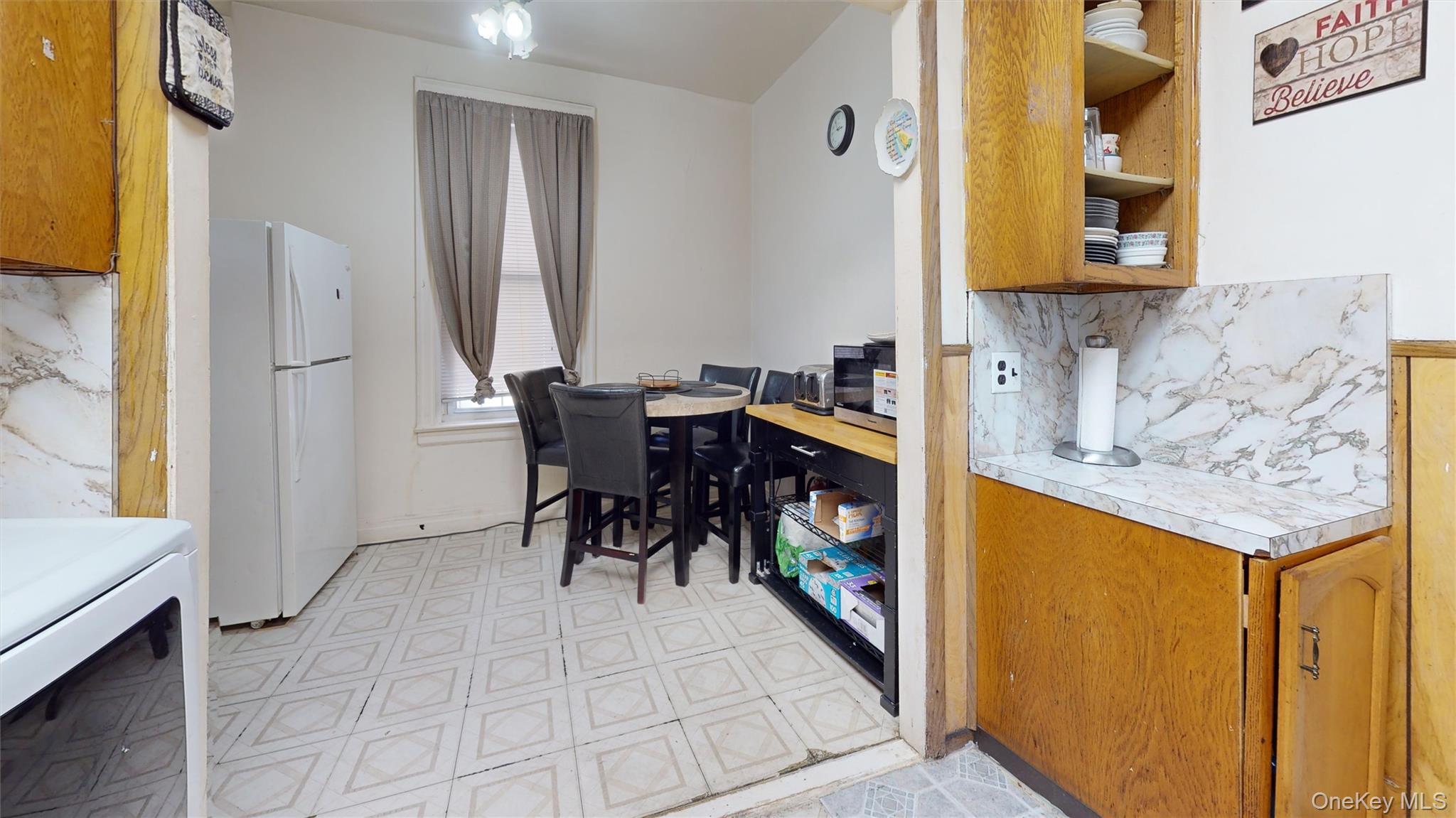 #7 photo, 3227 Fenton Avenue, Bronx , NY 10469