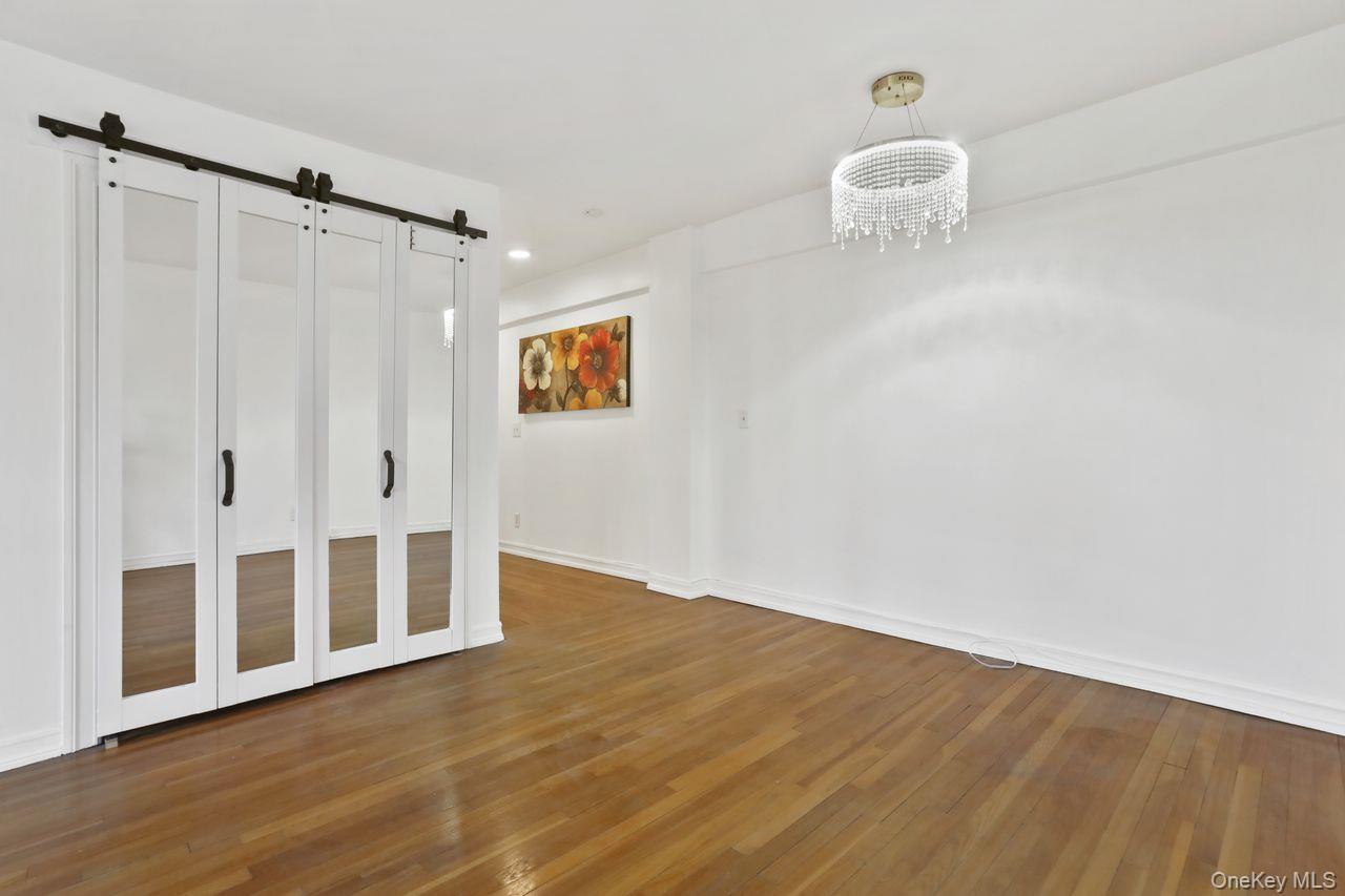 #8 photo, 604 Tompkins, Mamaroneck , NY 10543