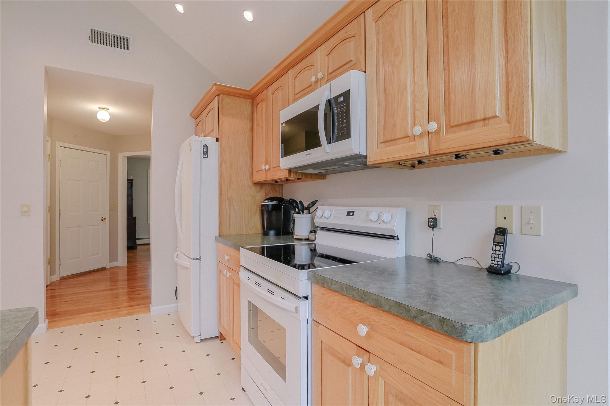 #14 photo, 95 Ulster Avenue, Ulster Park , NY 12487