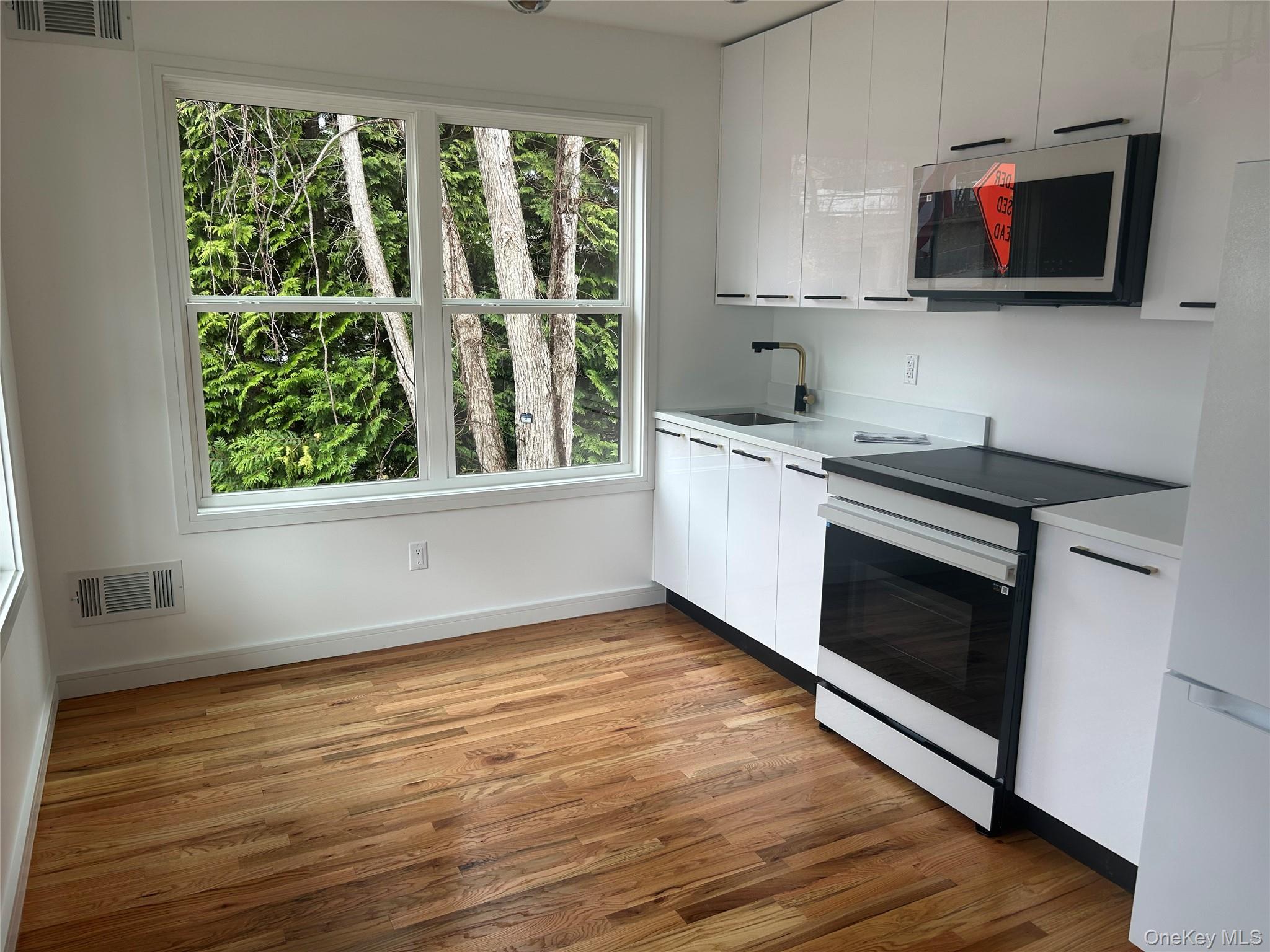 #6 photo, 266 Orange Turnpike, Sloatsburg , NY 10974