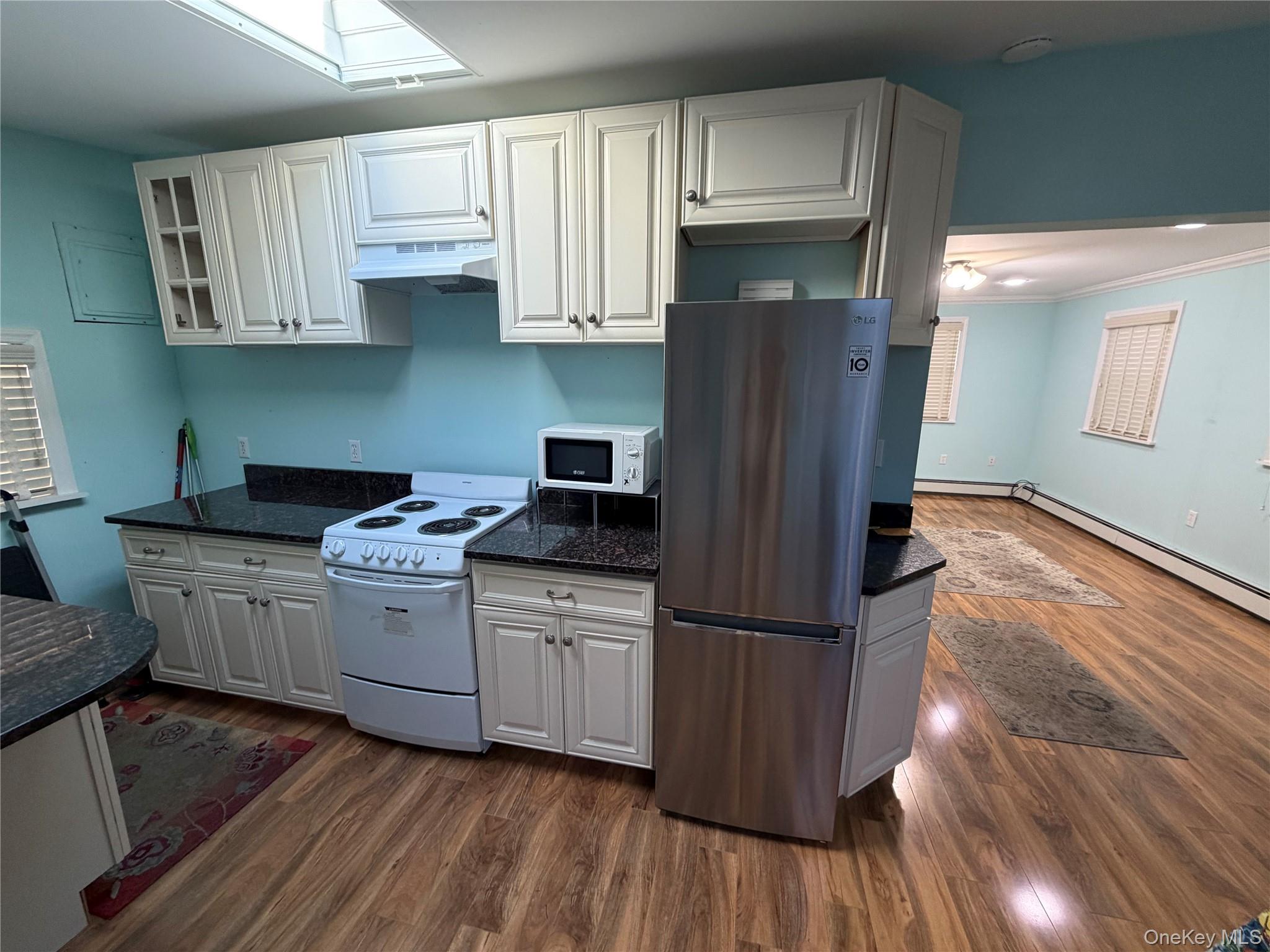 #6 photo, 101 Wisconsin Street, Long Beach , NY 11561