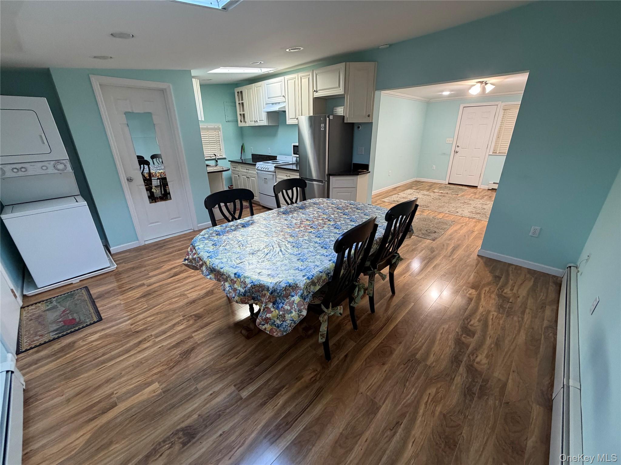 #8 photo, 101 Wisconsin Street, Long Beach , NY 11561