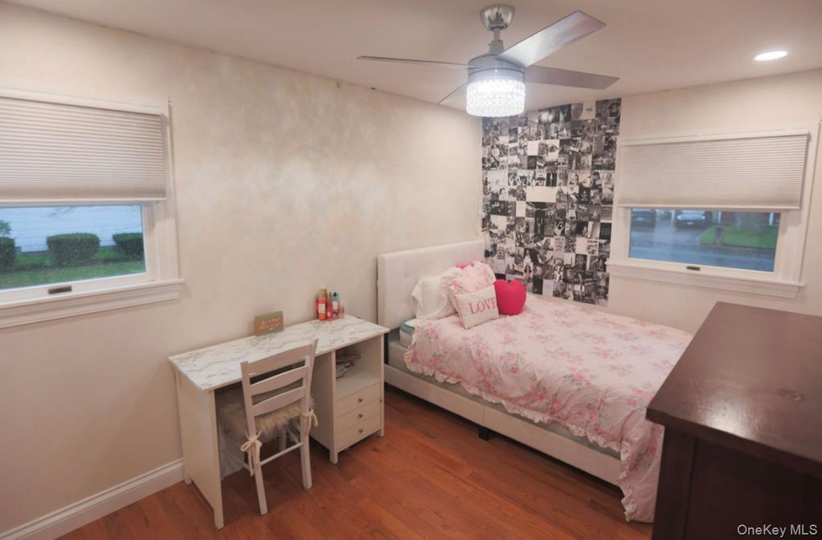 #12 photo, 407 Tree Road, سوفولك South Setauket , NY 11720