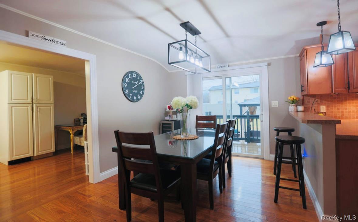 #5 photo, 407 Tree Road, سوفولك South Setauket , NY 11720