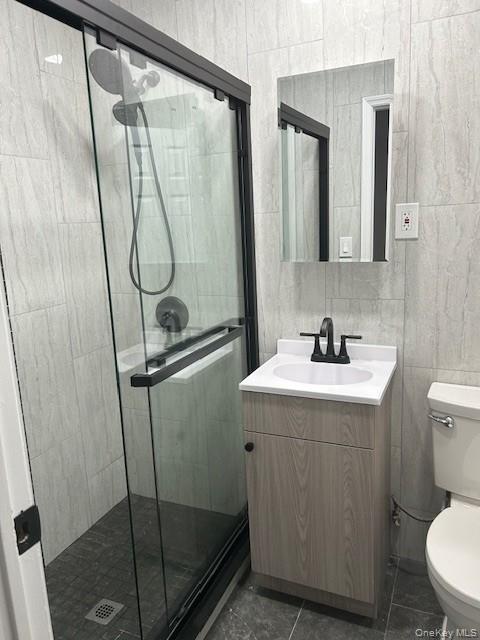 #7 photo, 2 McKee Street, नासाउ काउंटी Floral Park , NY 11001