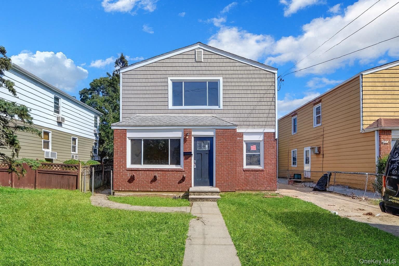 #1 photo, 318 Vincent Avenue, Lynbrook , NY 11563