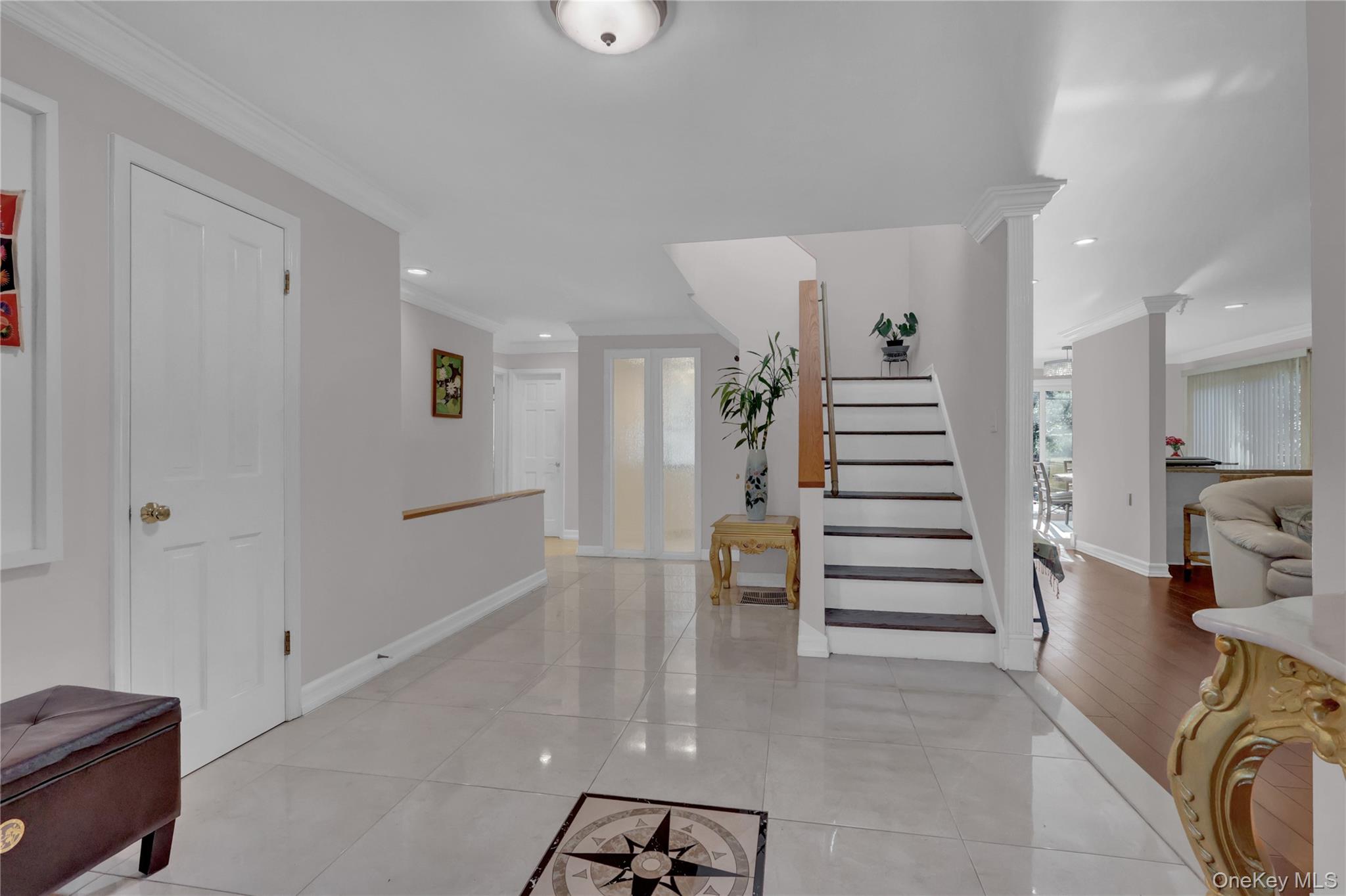 #4 photo, 165 Tara Drive, Roslyn , NY 11576