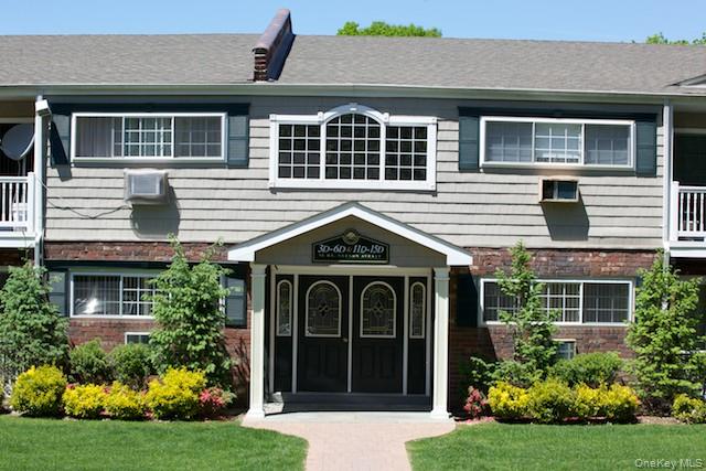 #1 photo, 76 Mount Vernon Avenue, Patchogue , NY 11772