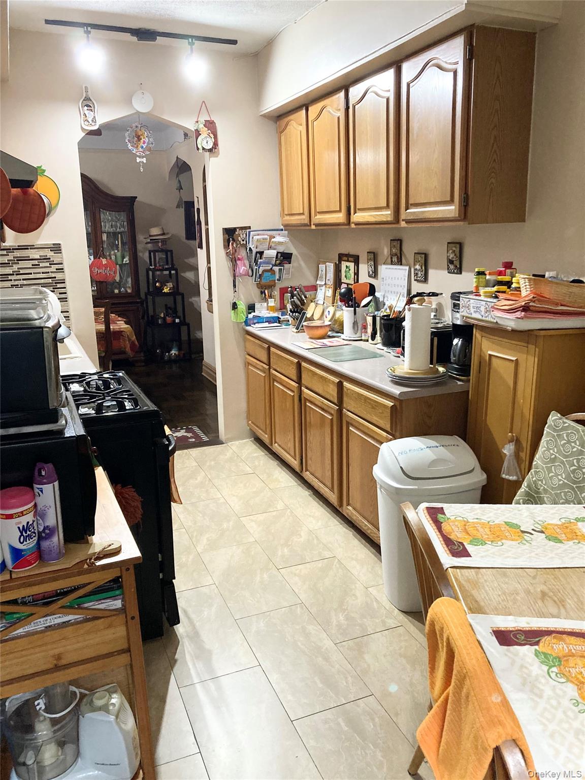 #12 photo, 2166 Bronx Park East, Bronx , NY 10462