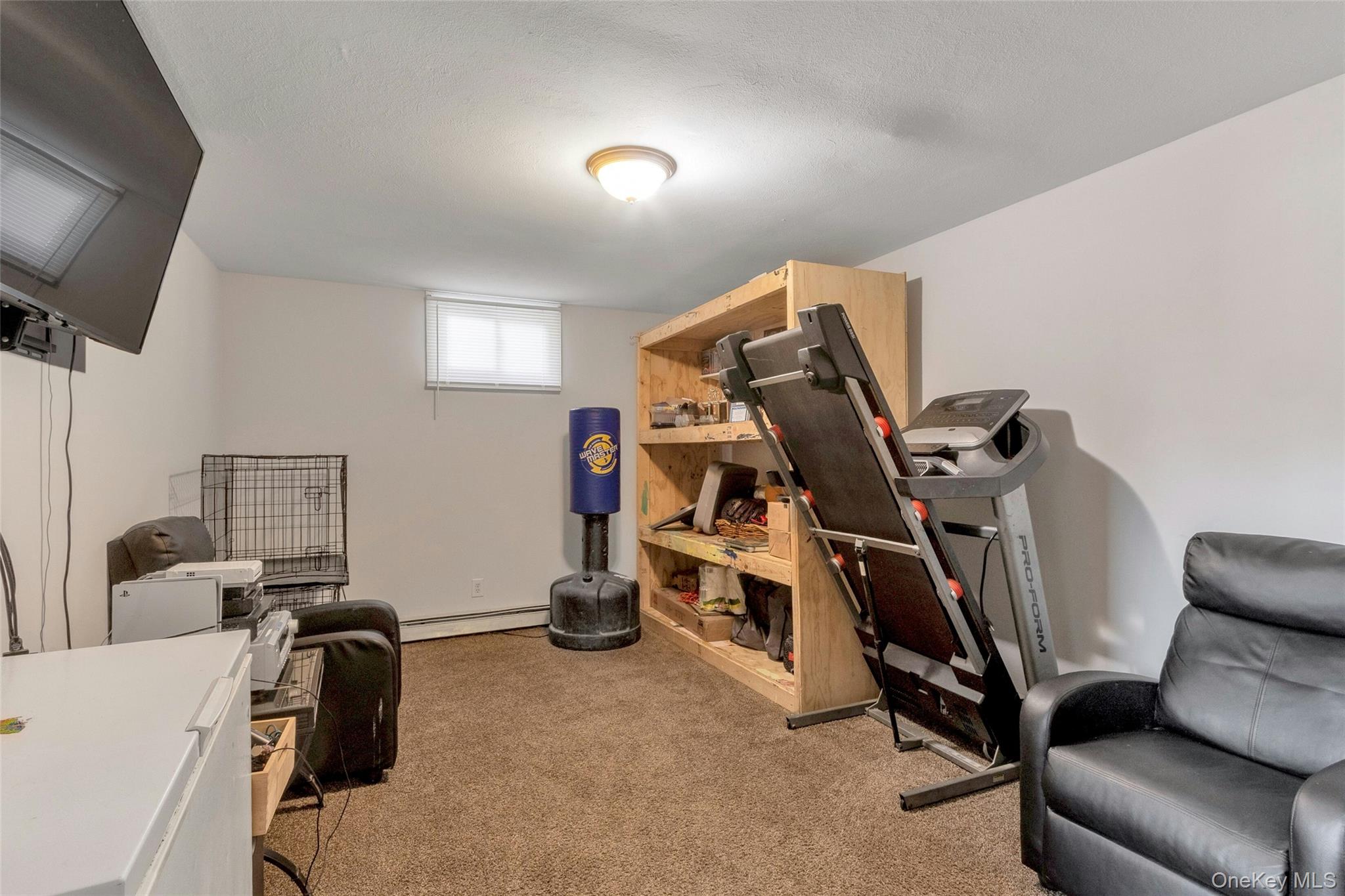 #13 photo, 11 High Court, Poughkeepsie , NY 12603