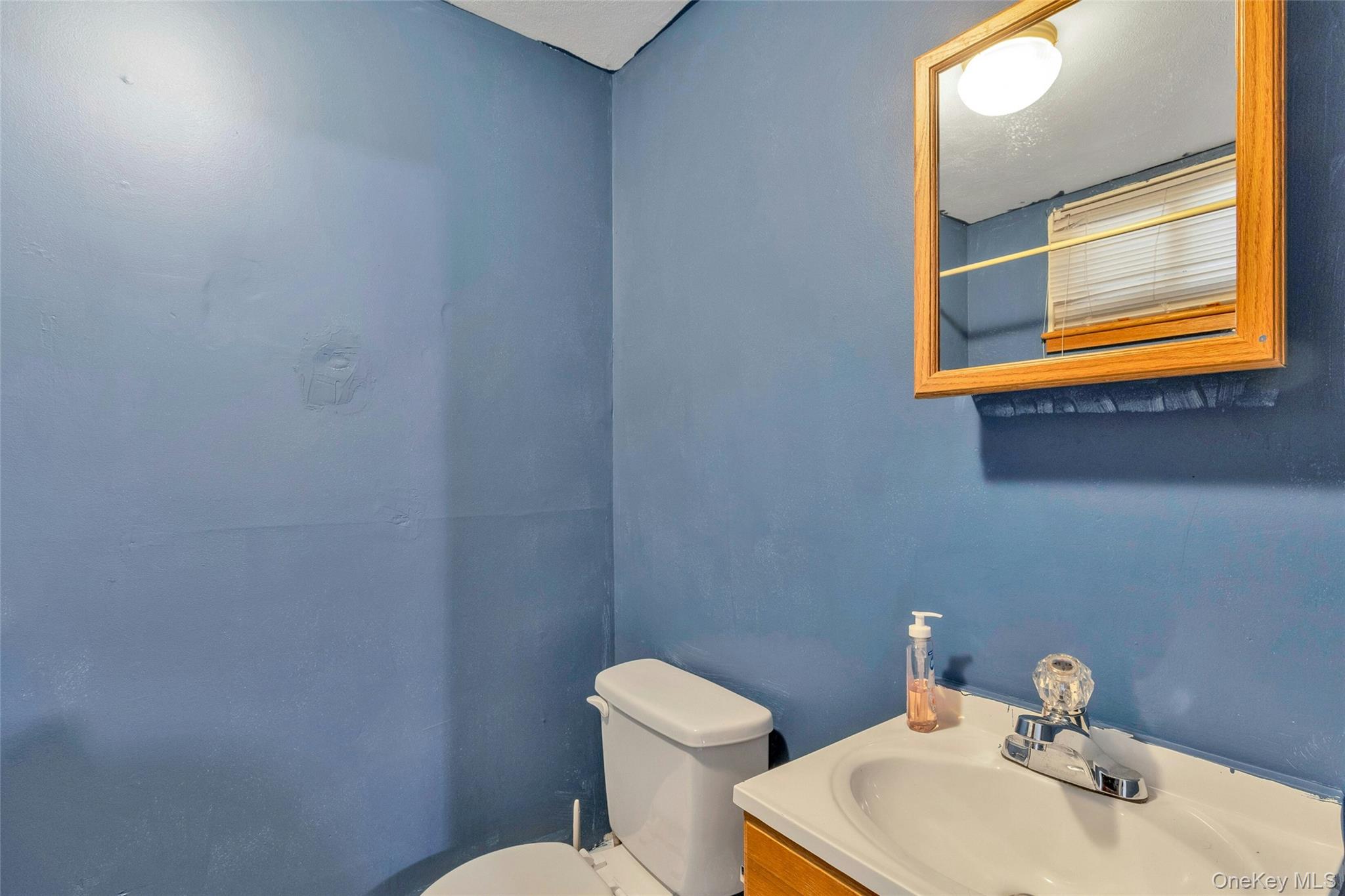 #15 photo, 11 High Court, Poughkeepsie , NY 12603