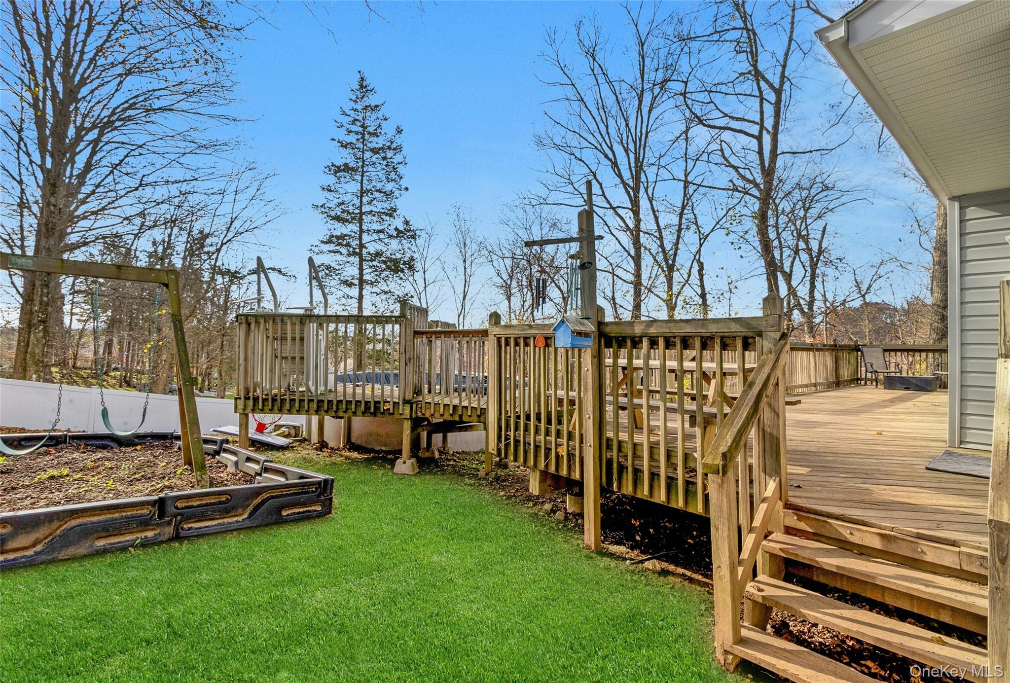 #16 photo, 11 High Court, Poughkeepsie , NY 12603